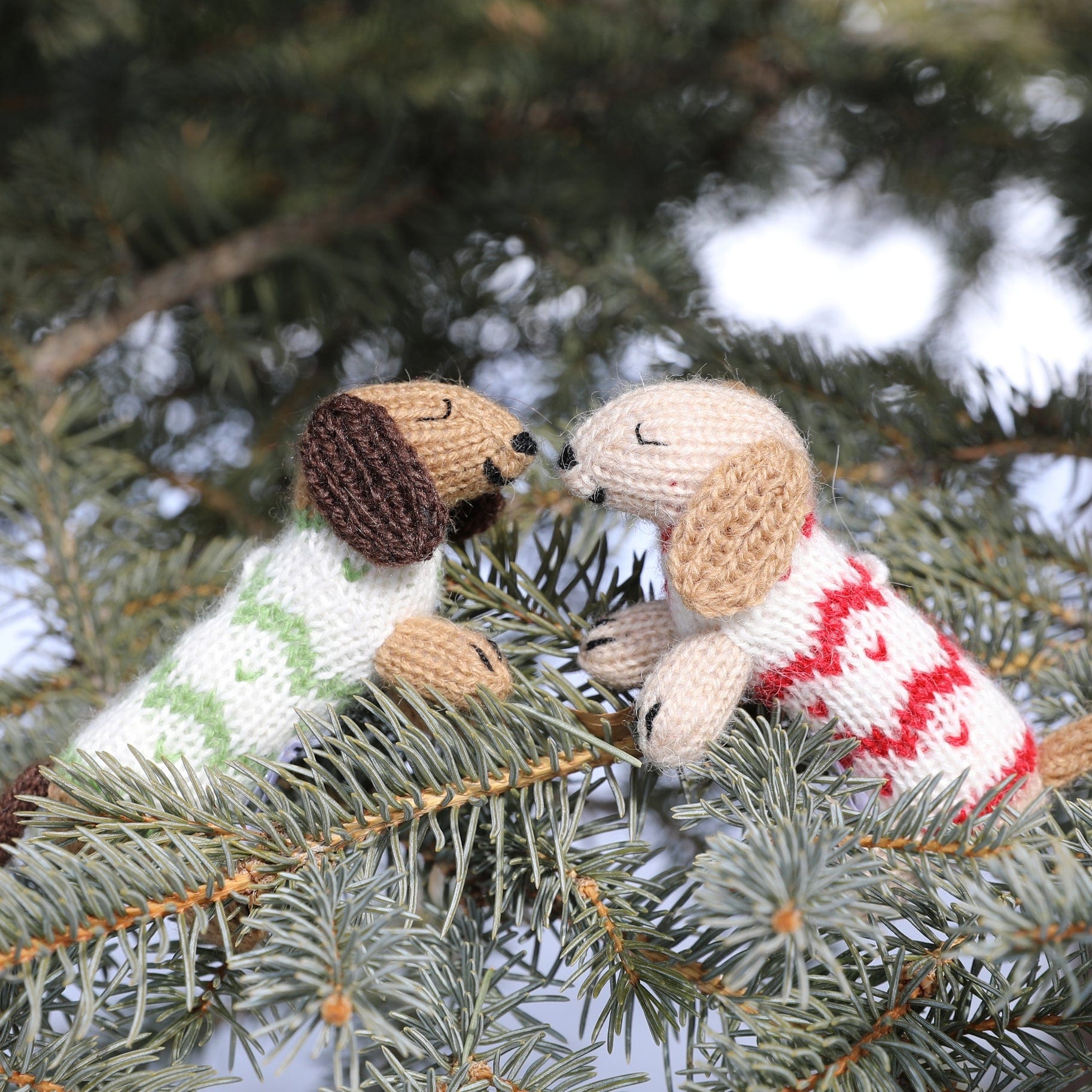 Dachshund in Holiday Sweater Knit Ornament-Handmade in Peru*、mySite、g9winljtr