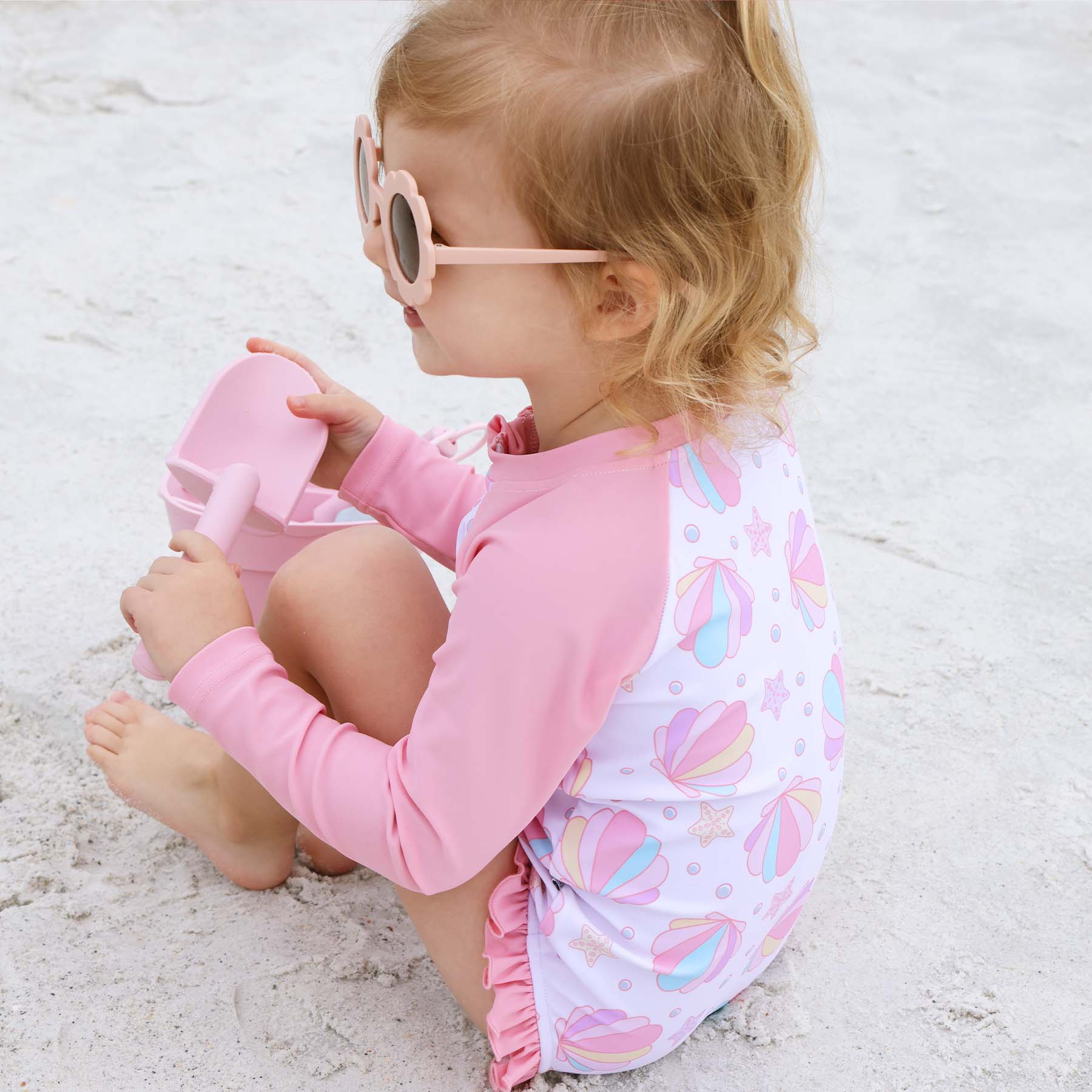  Long Sleeve Rash Guard with Front Zipper | Shell Yeah!、mySite、layawaytickets