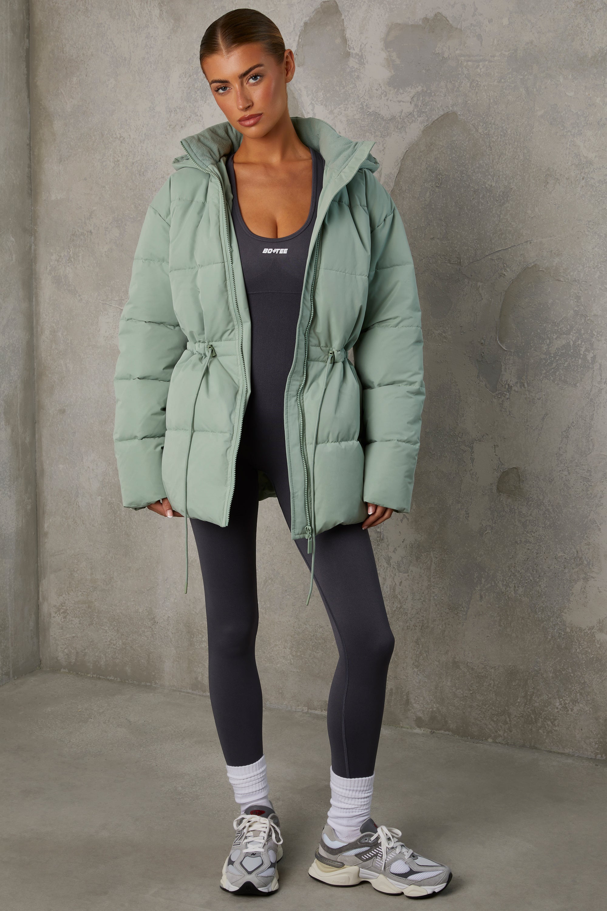 Mid Length Hooded Puffer Coat in Iceberg Green、mySite、solidvoid