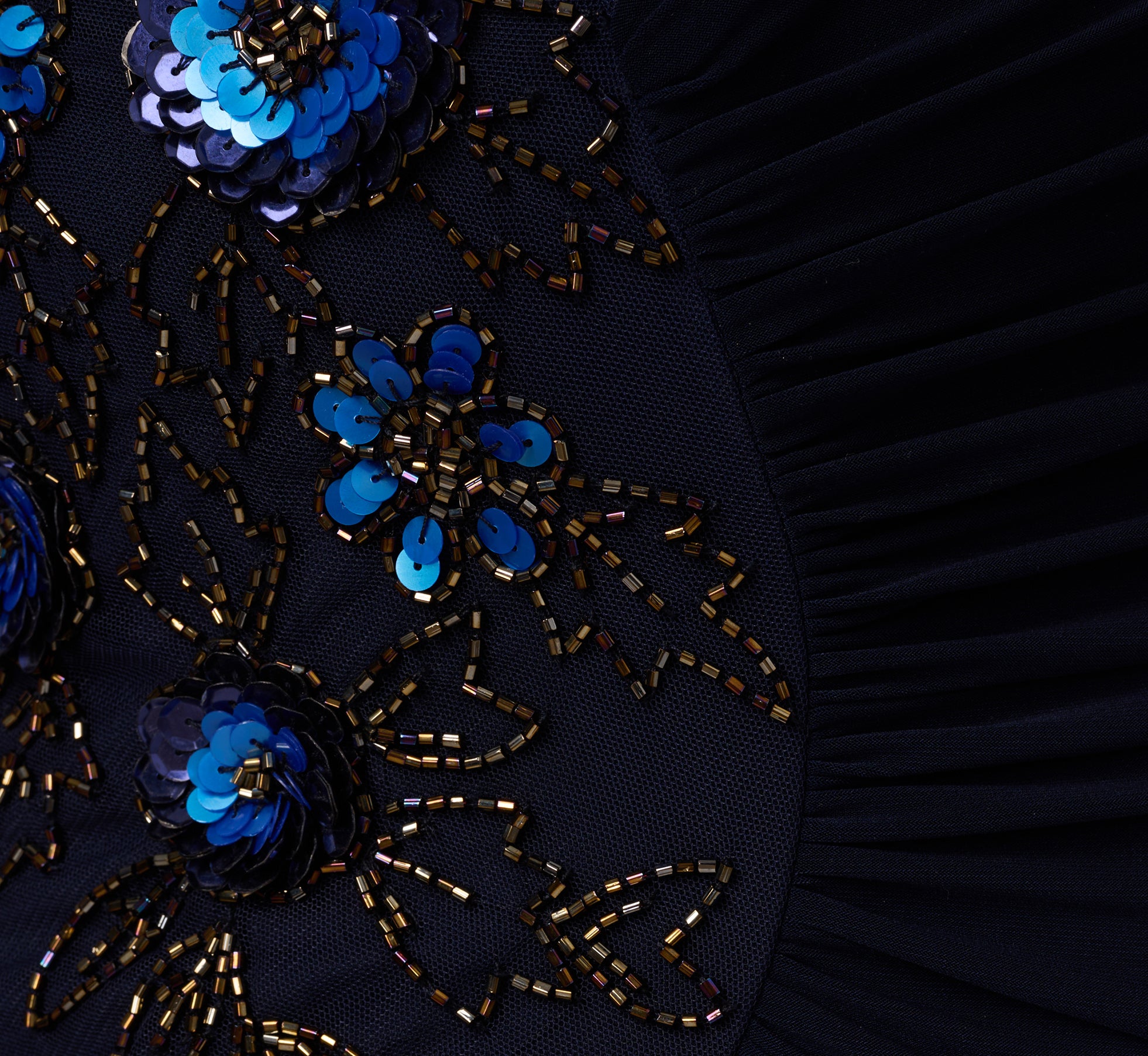 Plus Size Sleeveless Asymmetrical Floral Beaded Jersey Gown In Midnight Multi、mySite、solidvoid