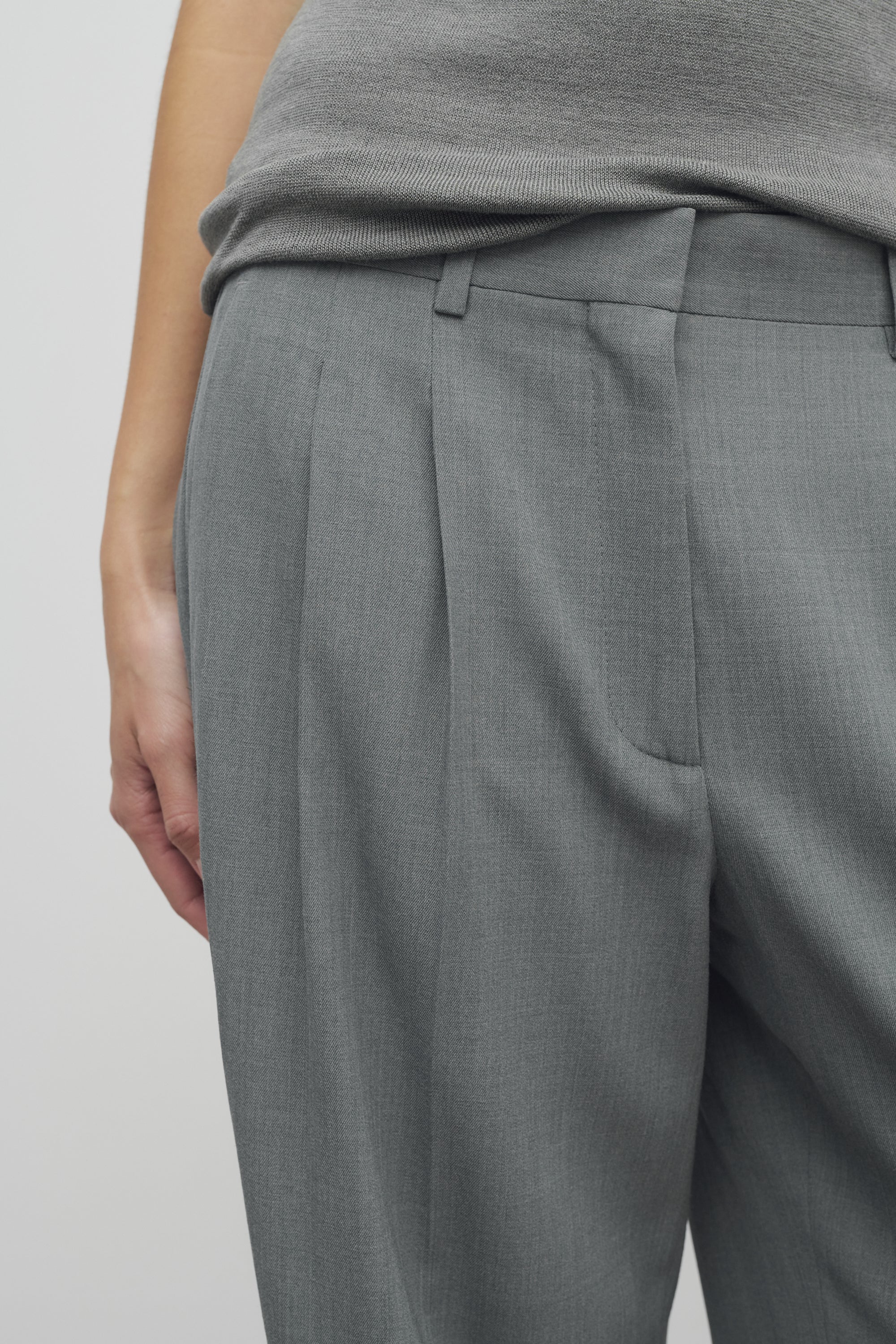 Everhart Pant in Virgin Wool and Viscose、mySite、aoinhome