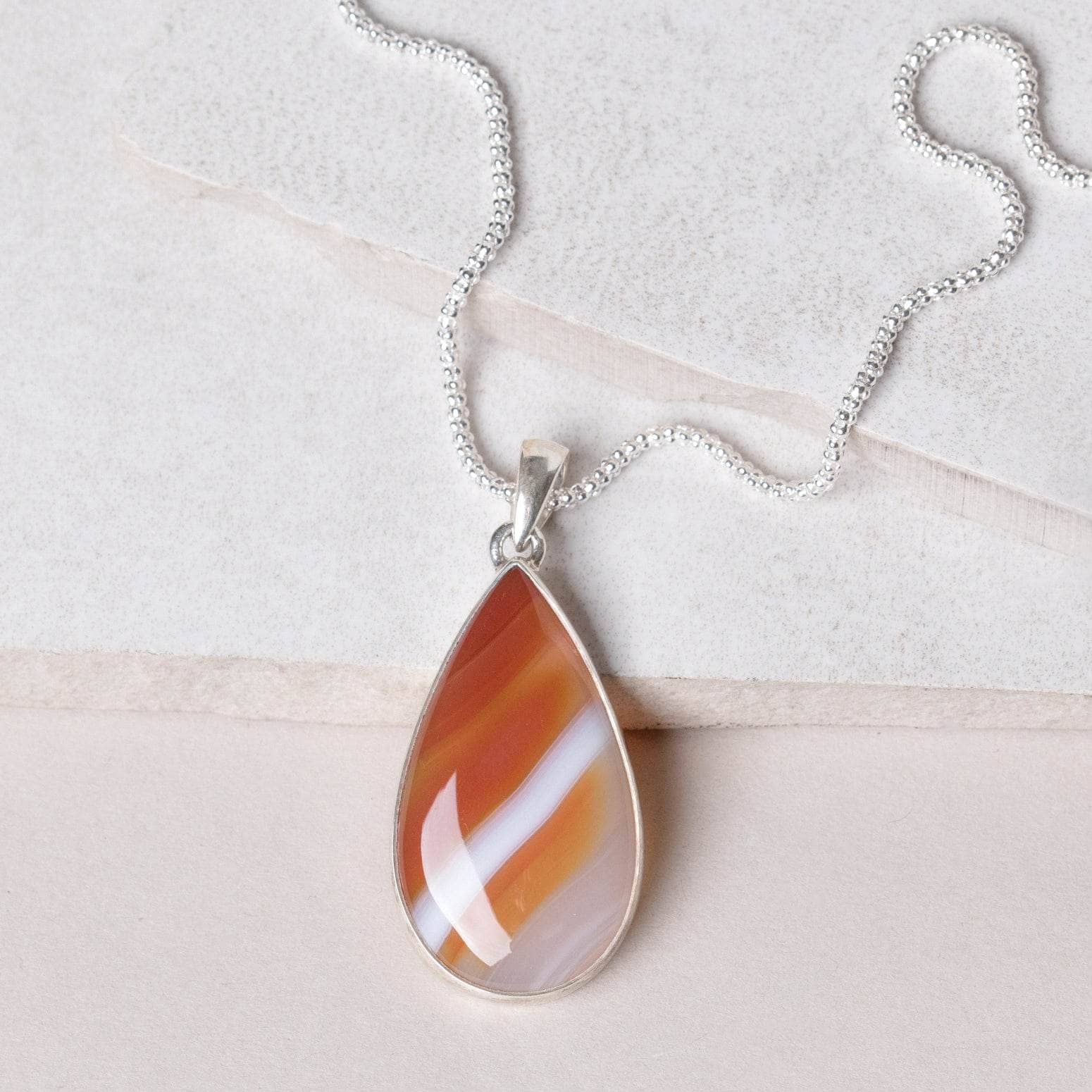 Carnelian Banded Agate Teardrop Pendant Necklace、mySite、hinf8tx79