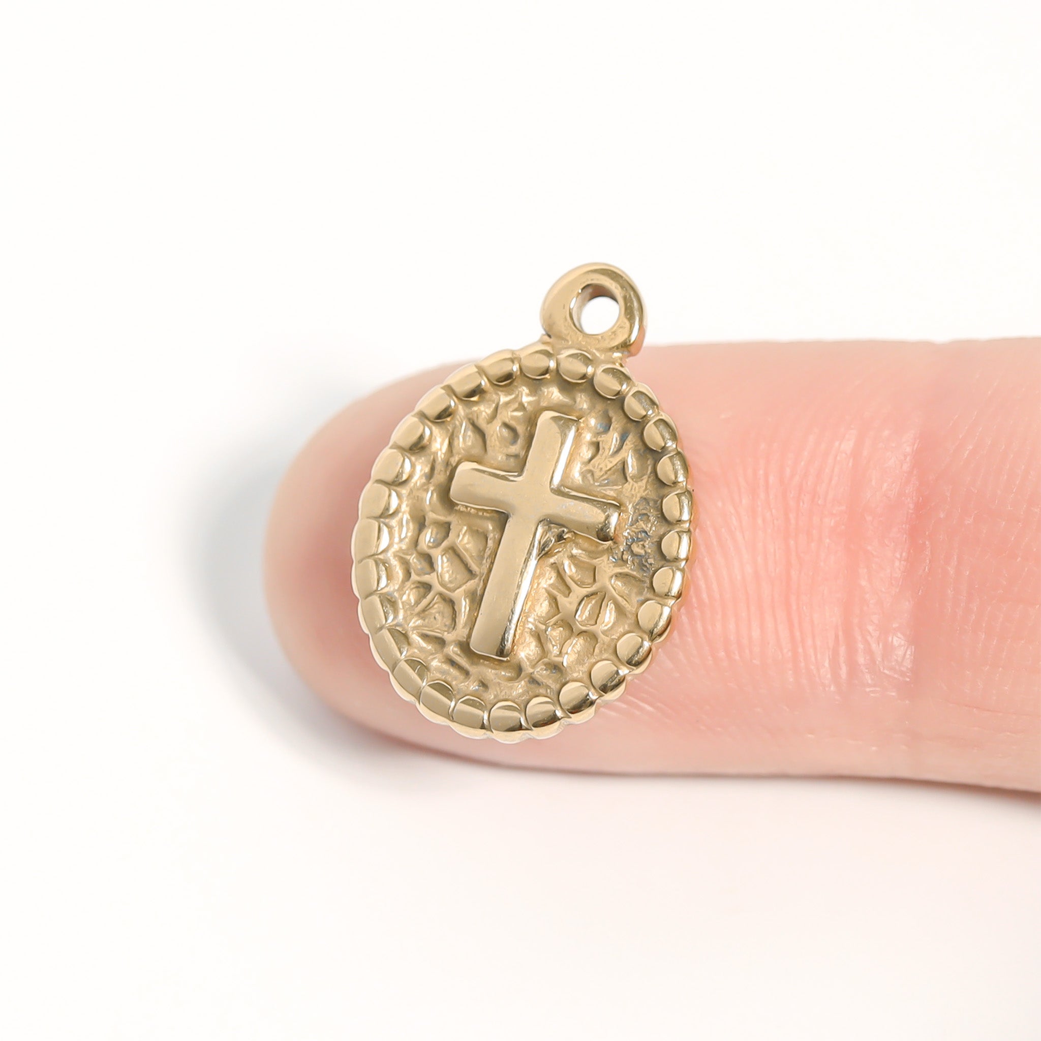 18K Gold PVD Stainless Steel Textured Medallion Cross Charm / PDL0115、mySite、dreamappss