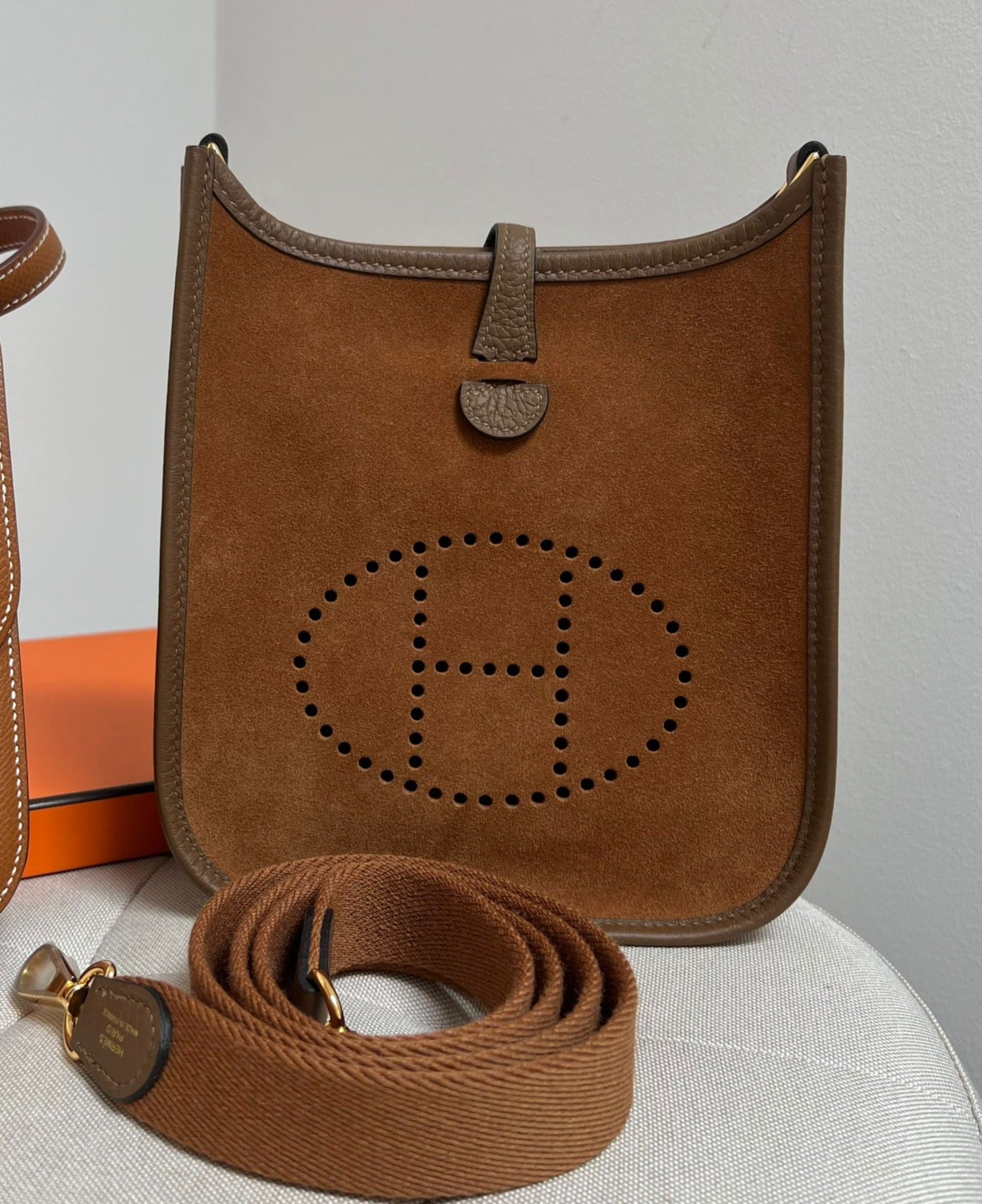 Hermès Mini Evelyne 16 Grizzy Clemence Chamois Alezan Gold GHW、mySite、garminoutage.com