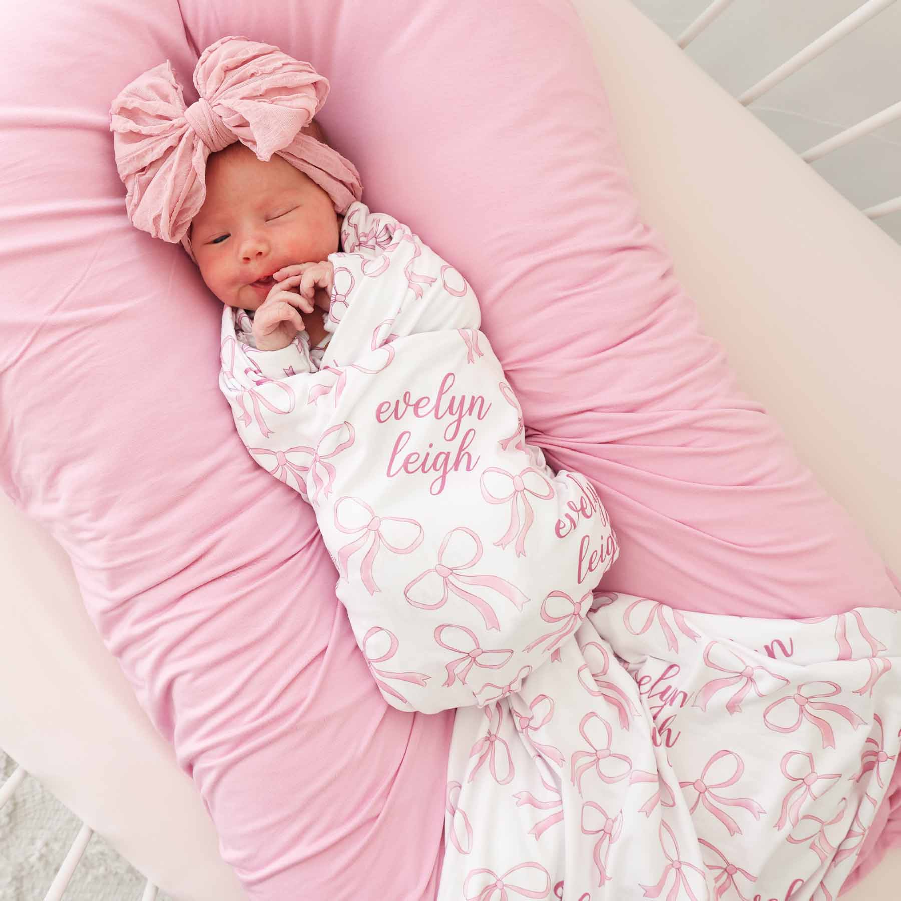  Blushing Bows Personalized Swaddle Blanket、mySite、layawaytickets