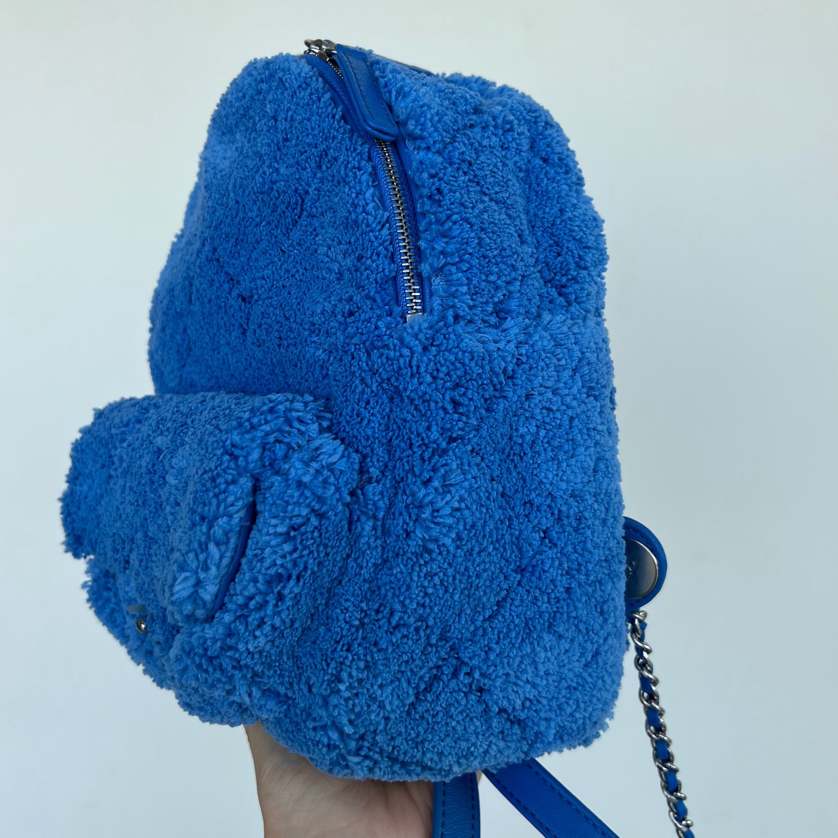 Chanel Blue Teddy Logo Backpack、mySite、garminoutage.com