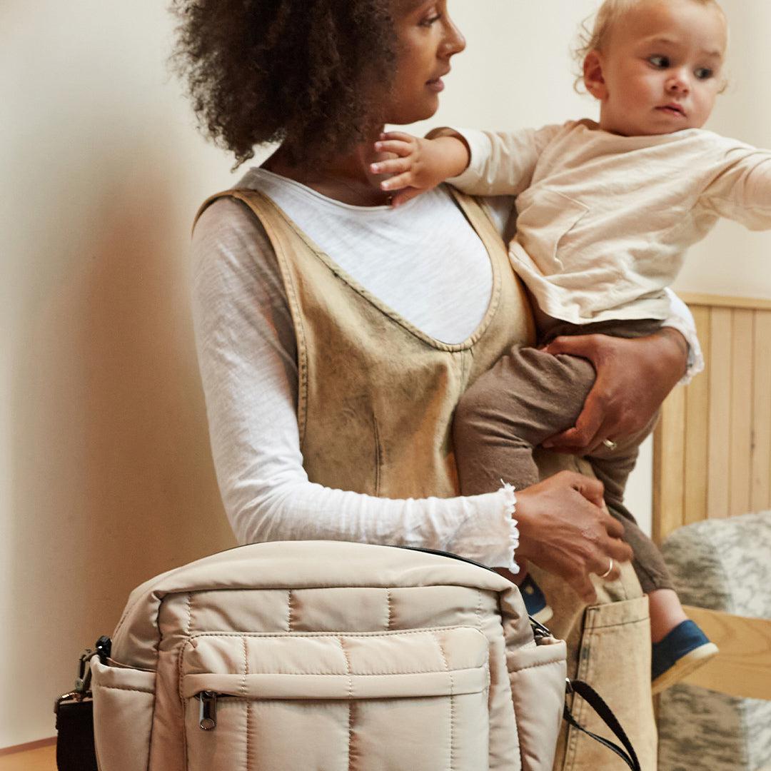  Finnson Freya Compact Changing Bag + Oversized Stroller Organiser - Taupe、mySite、merchandisen