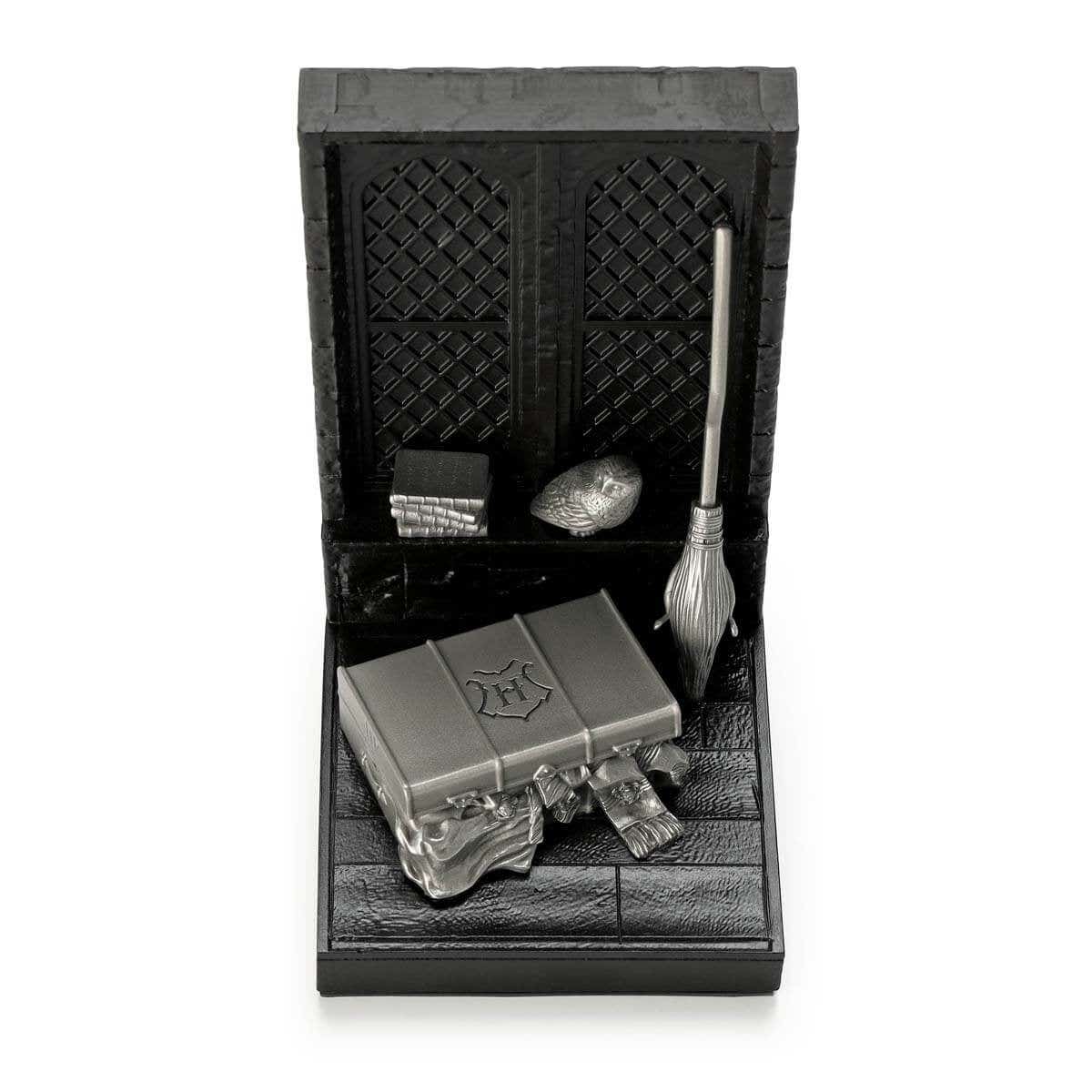 Harry Potter - Harry's Dormitory 5 Pewter Bookend、mySite、camillekostekn