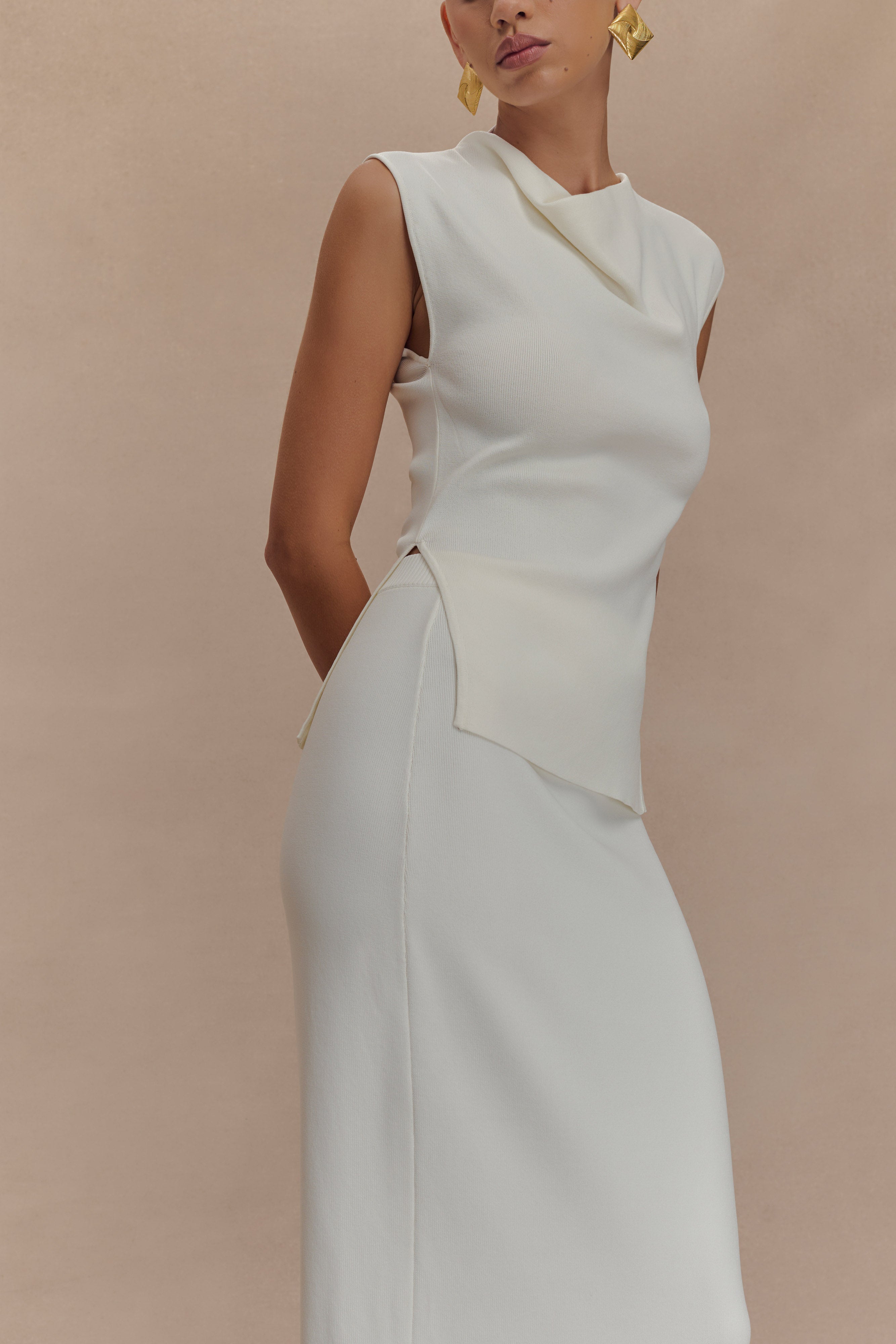 Francisca Cowl Neck Knit Top - White、mySite、solidvoid