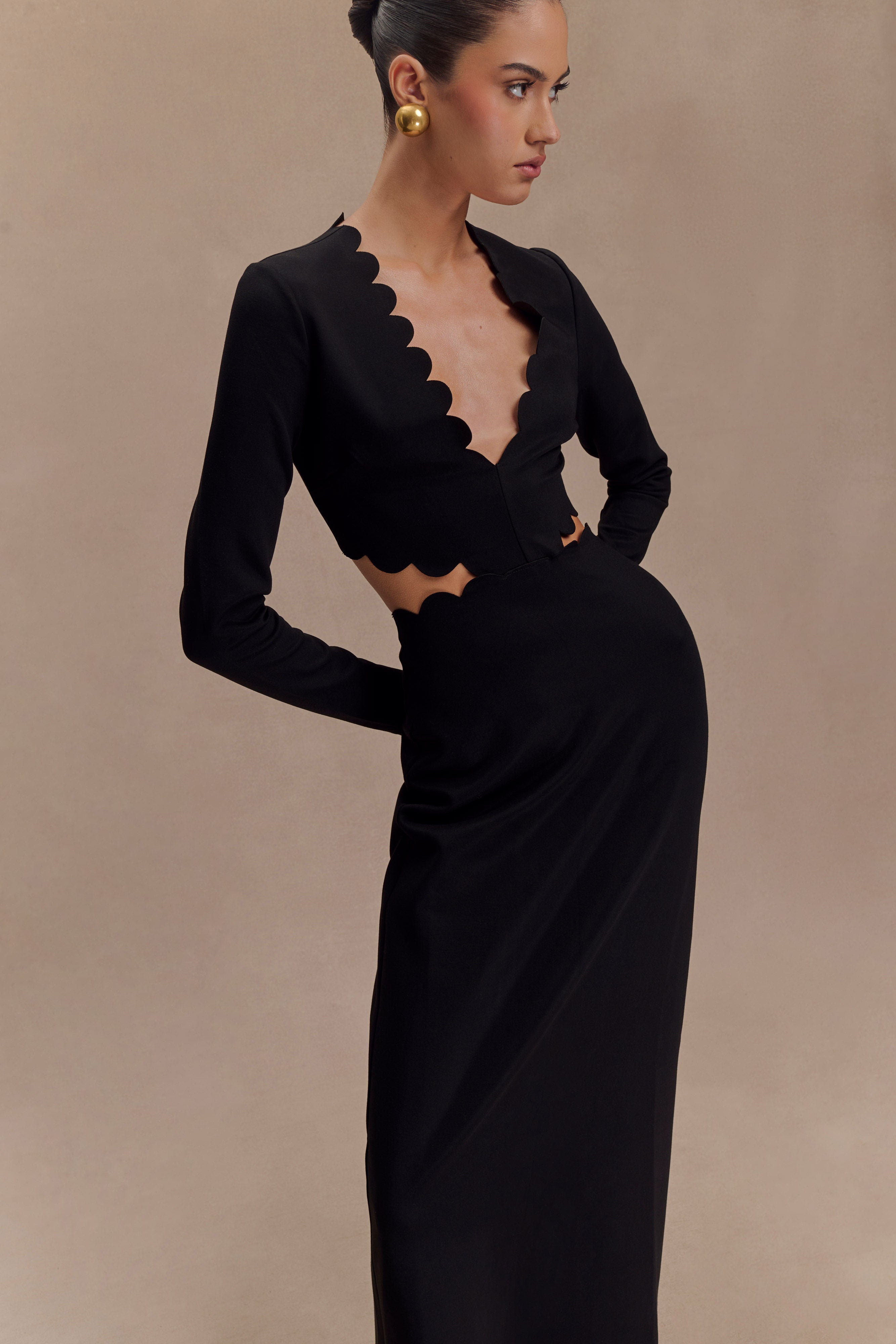 Cynthia Scalloped Halter Maxi Dress - Black、mySite、solidvoid