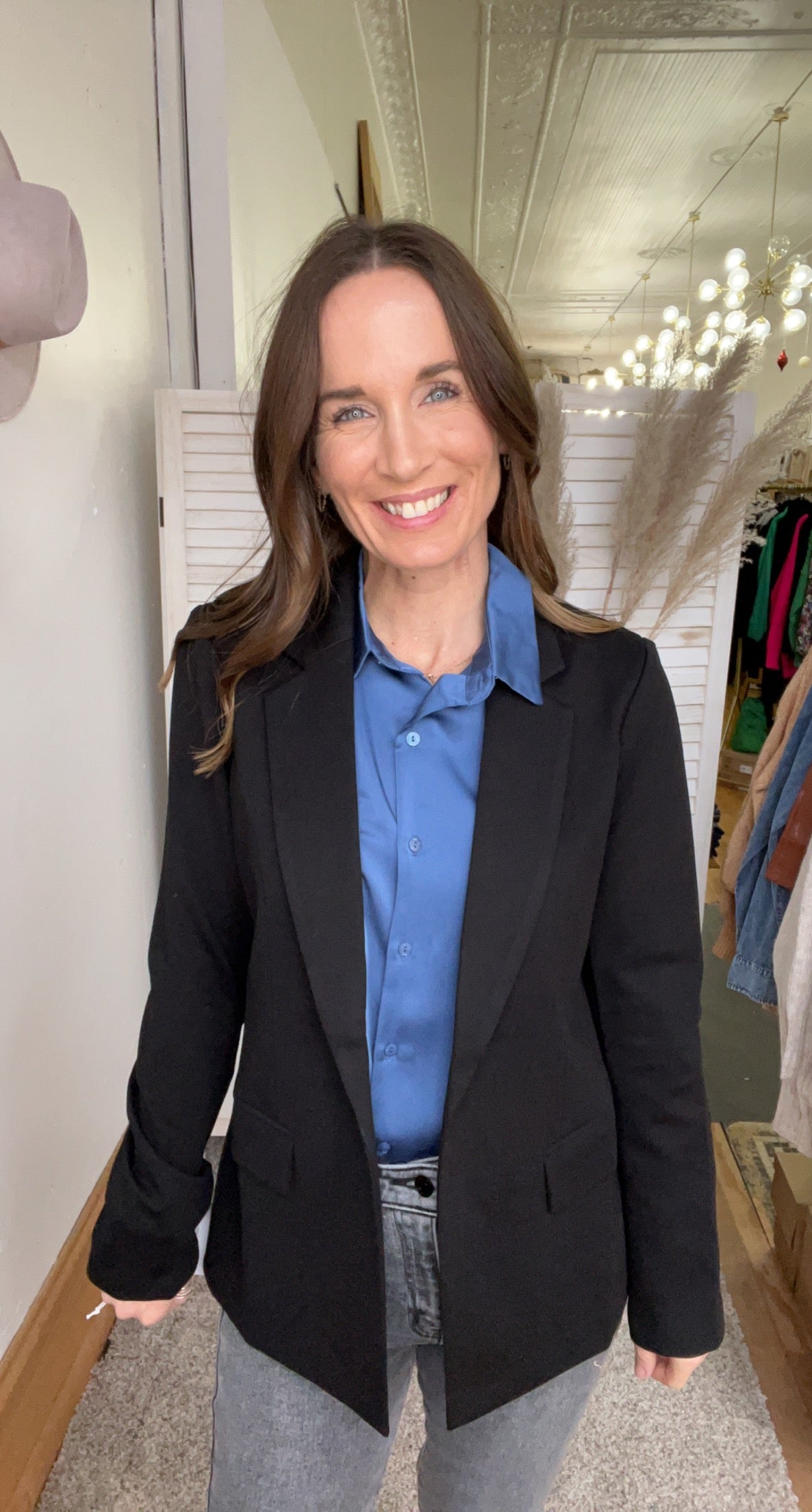 Sydney’s Black Suit Jacket、mySite、garagedoors4me