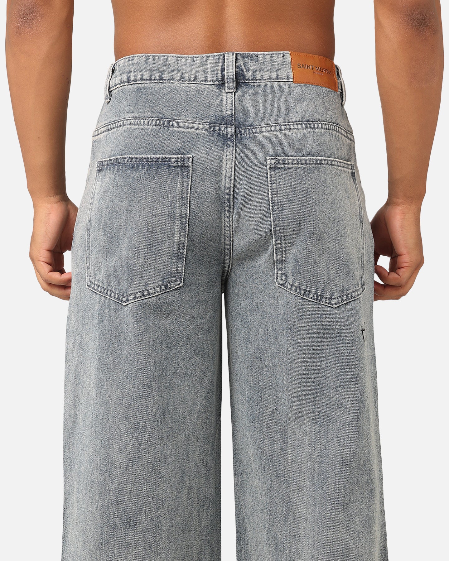 {product_title} - {shop_name}