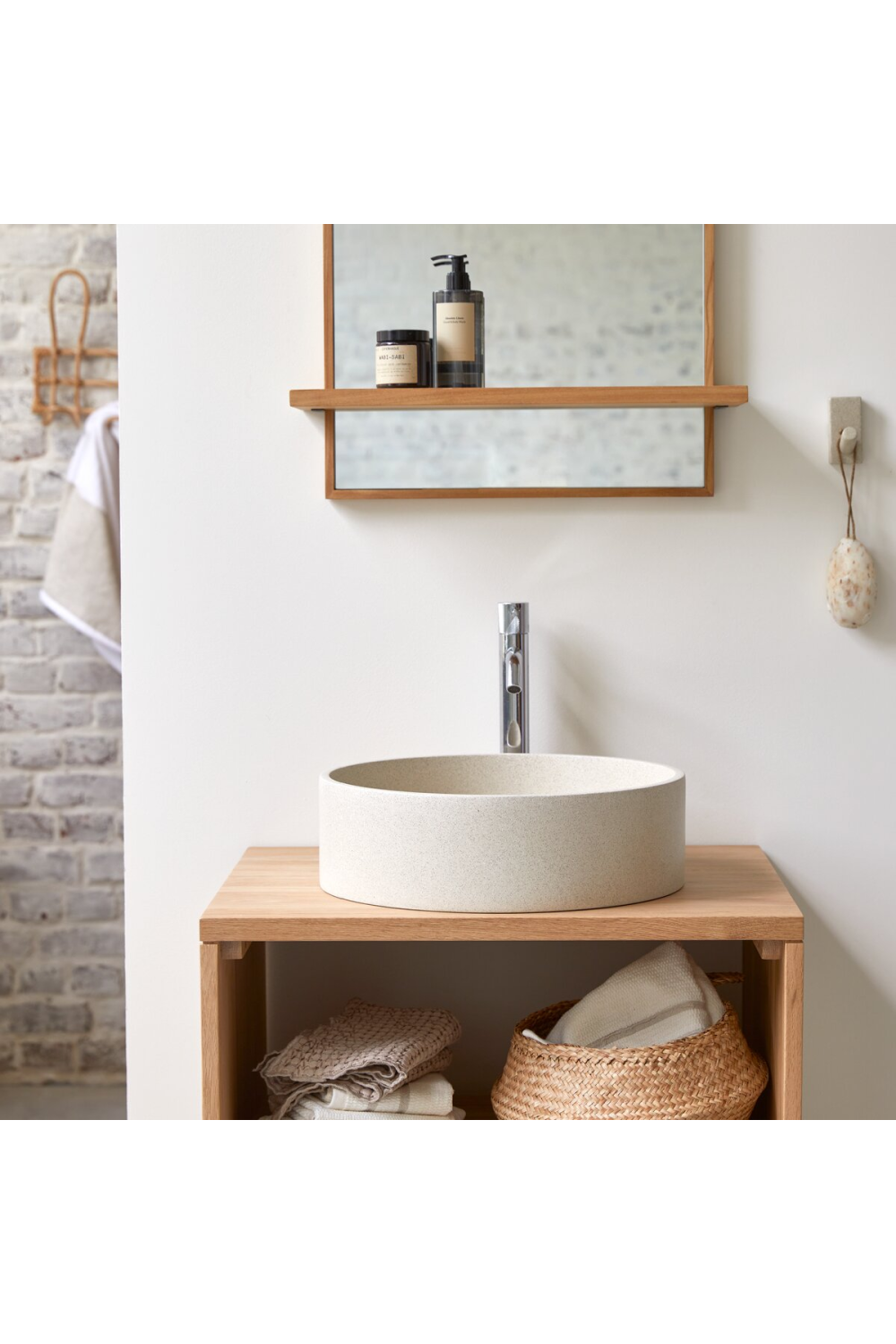 Round Concrete Bathroom Sink | Tikamoon Gina、mySite、neckold
