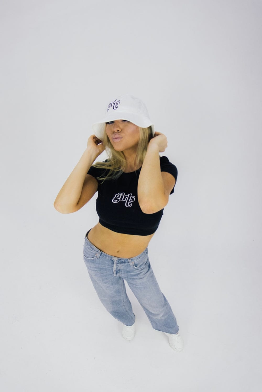 {product_title} - {shop_name}