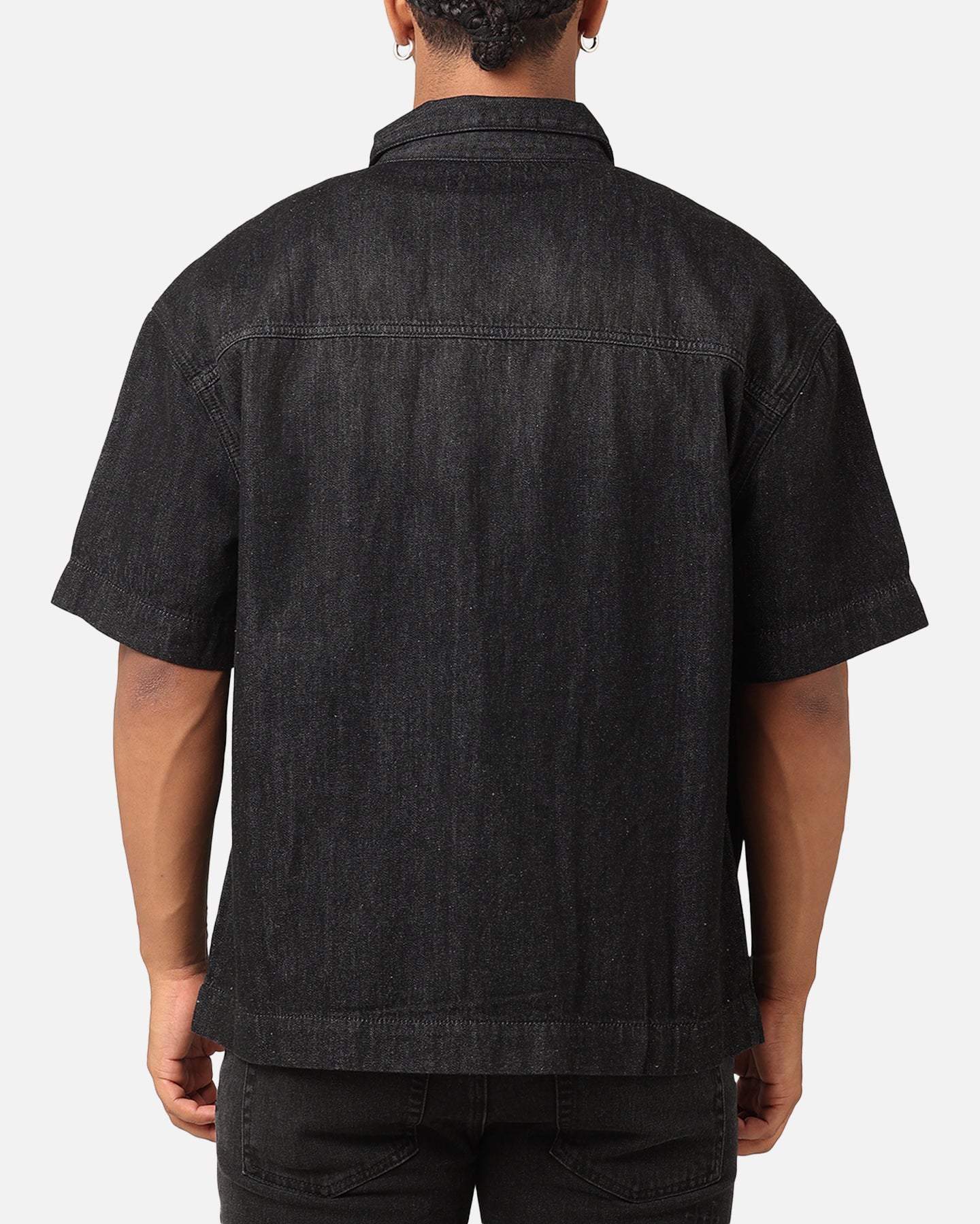 {product_title} - {shop_name}