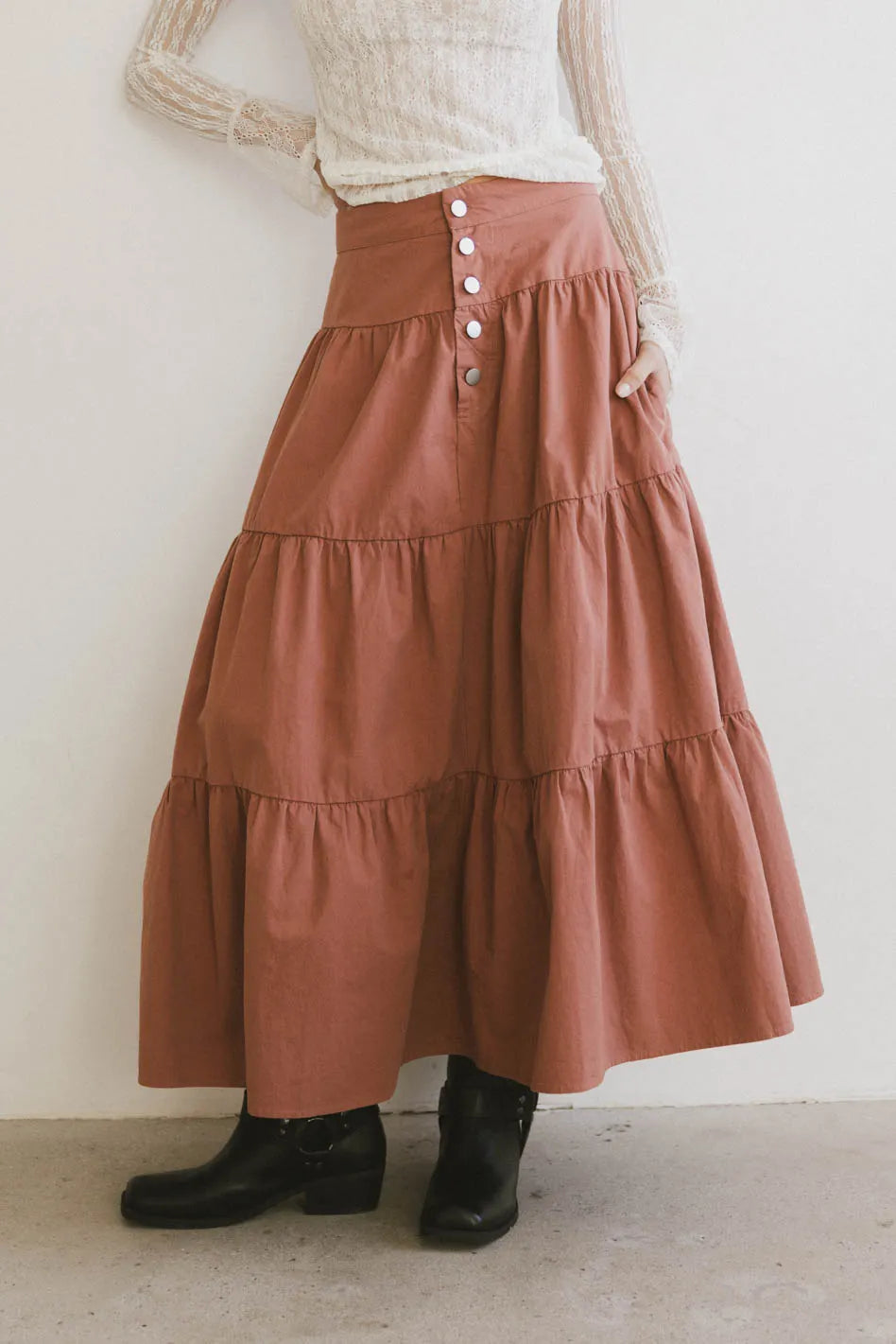 {product_title} - {shop_name}