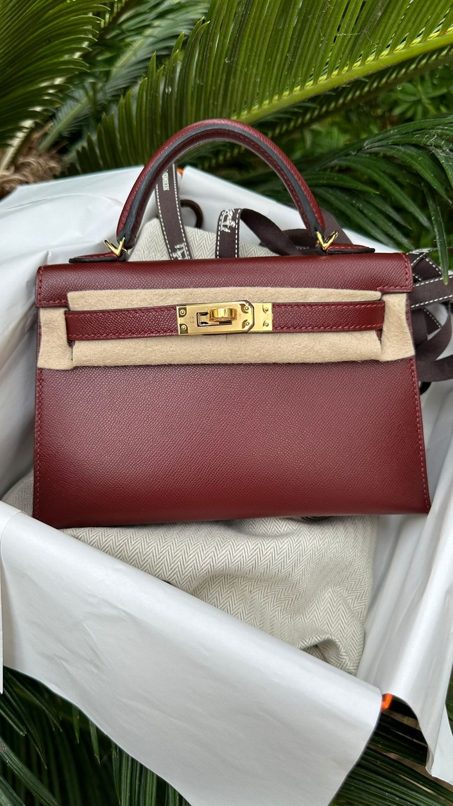 Hermès Sac Kelly mini veau Madame Couleur 55 Rouge H Stamp W、mySite、garminoutage.com