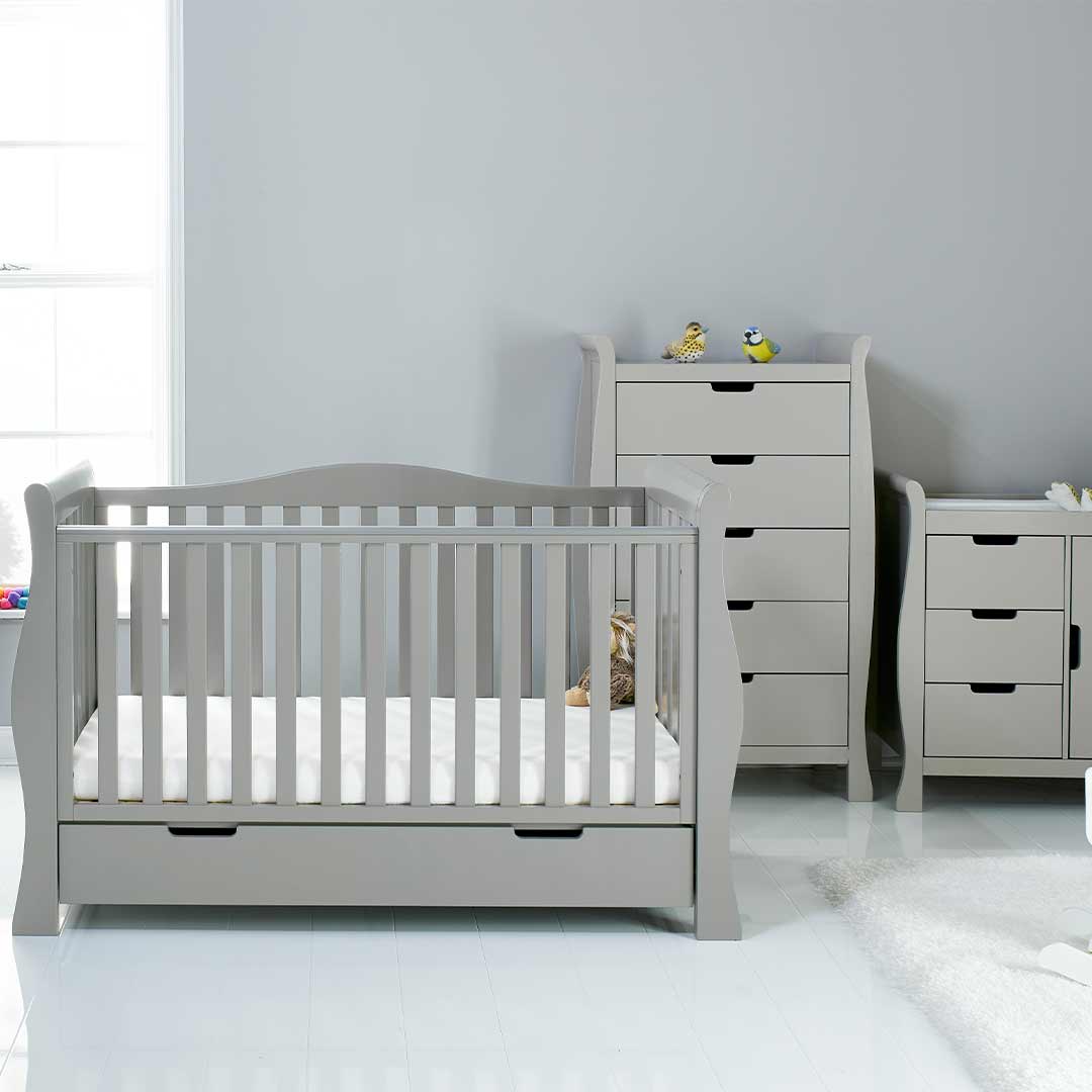 Obaby Stamford Luxe 4 Piece Room Set - Warm Grey、mySite、merchandisen