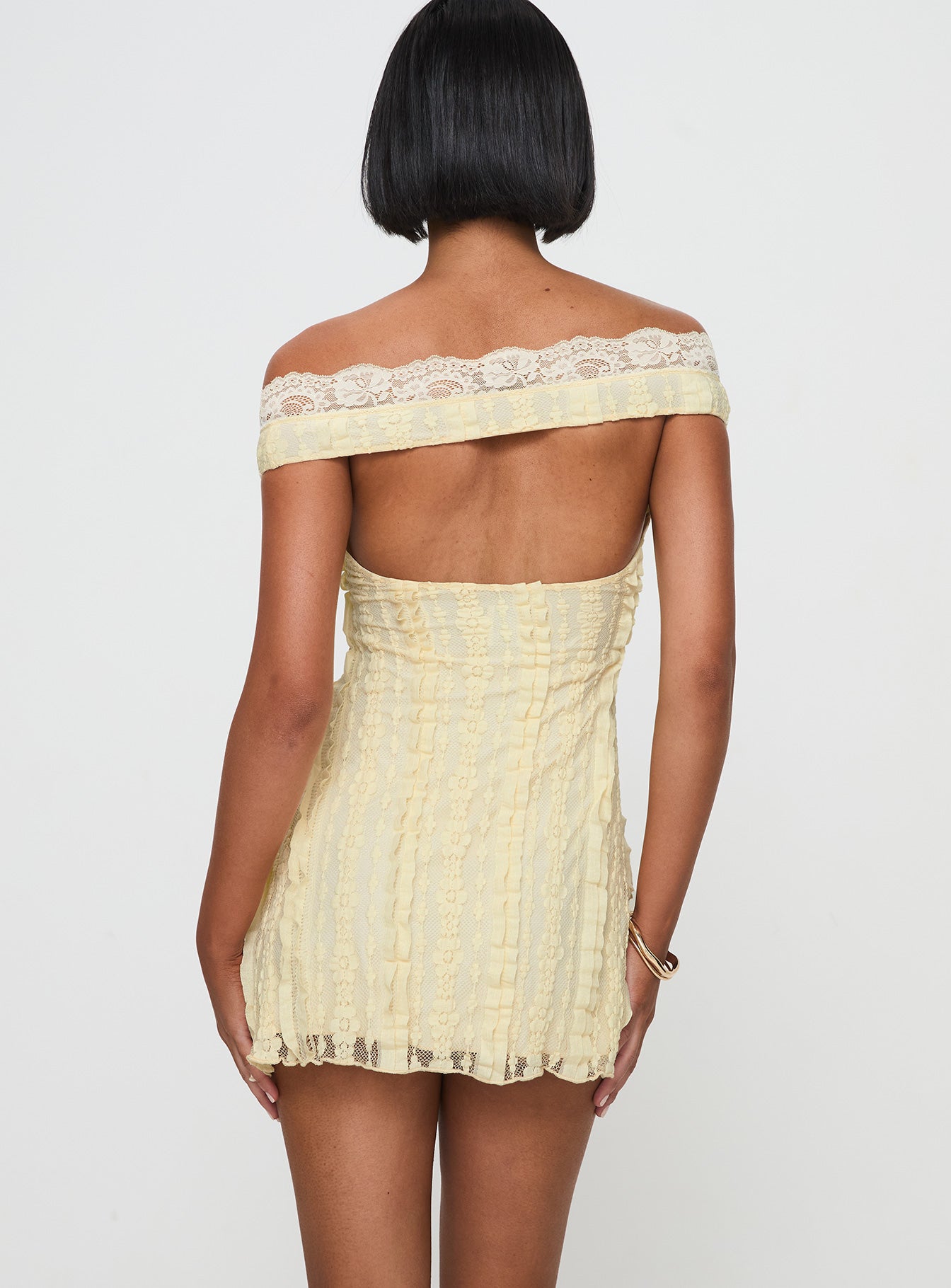 Bonnin Off The Shoulder Lace Mini Dress Yellow、mySite、solidvoid