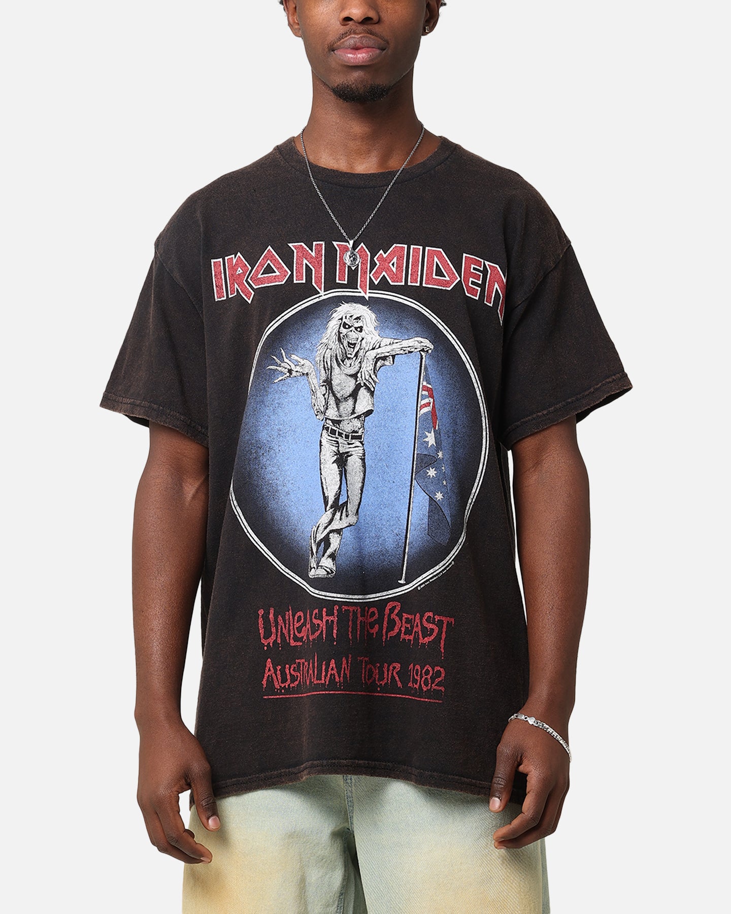 {product_title} - {shop_name}