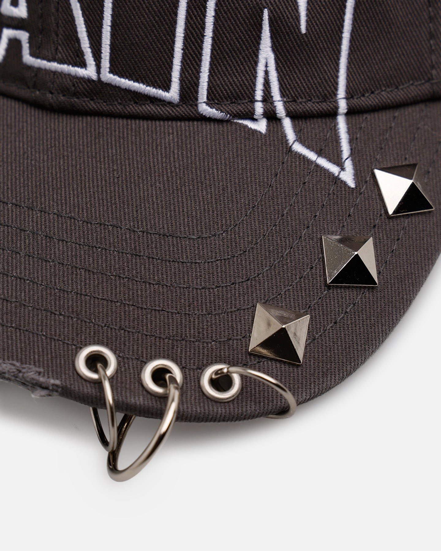 Loiter Pain Strapback Hat Black、mySite、zt4zffjzw