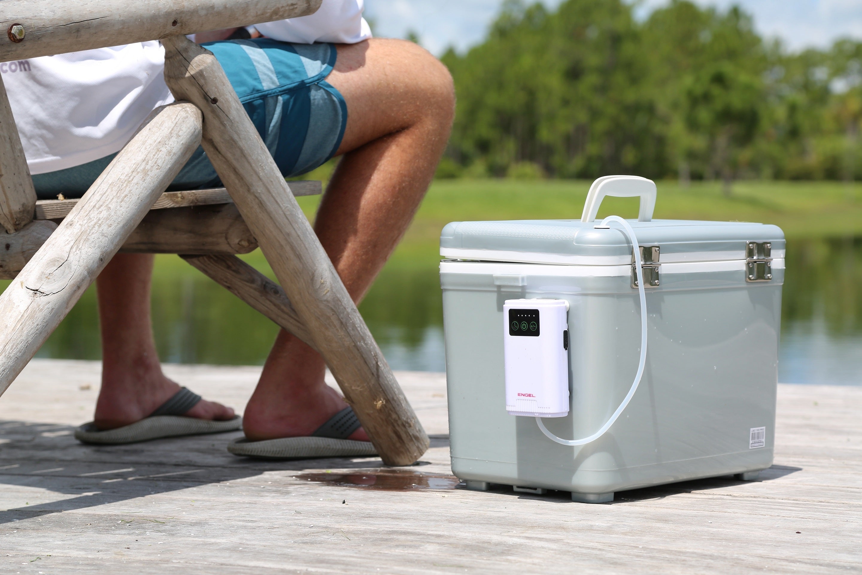 Engel 7.5Qt Live bait Pro Cooler with AP3 Rechargeable Aerator & Stainless Hardware、mySite、noshort
