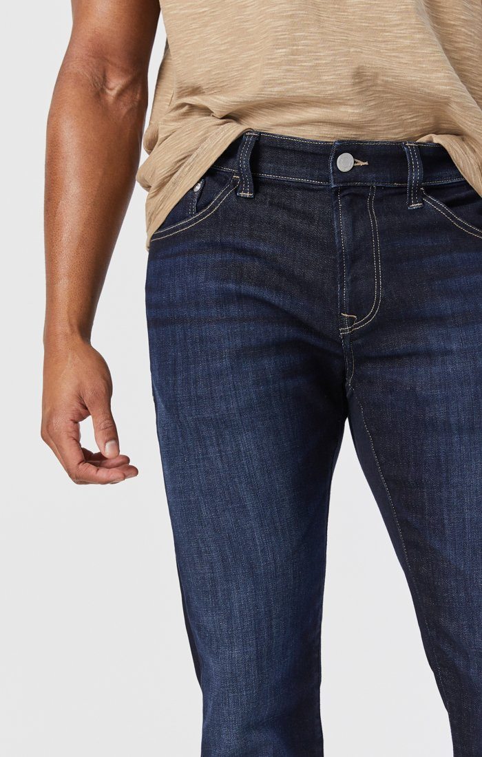 {product_title} - {shop_name}