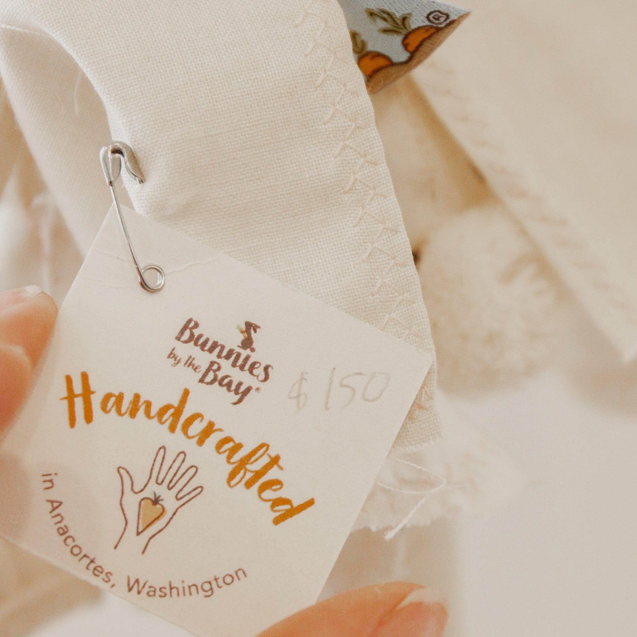 RETIRED - Hutch Studio - Sallie Annie 2 - One of a Kind Bunny、mySite、g9winljtr