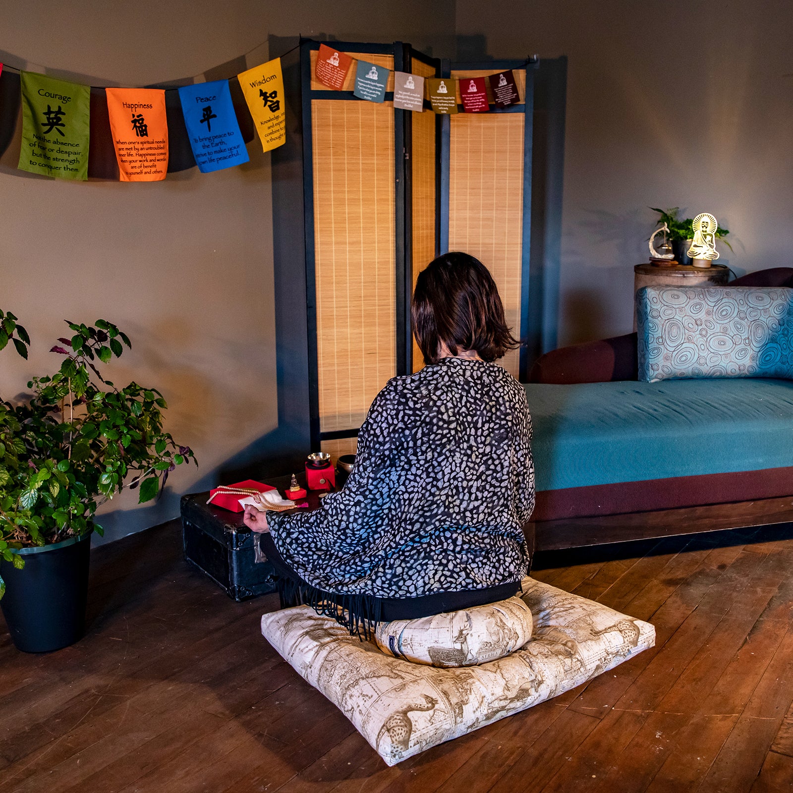 Pebbles on the Path Meditation Shawl、mySite、topwebapps