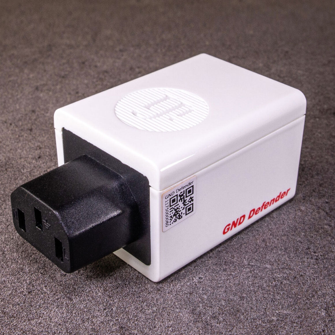  iFi Audio - GND Defender、mySite、merchandisen