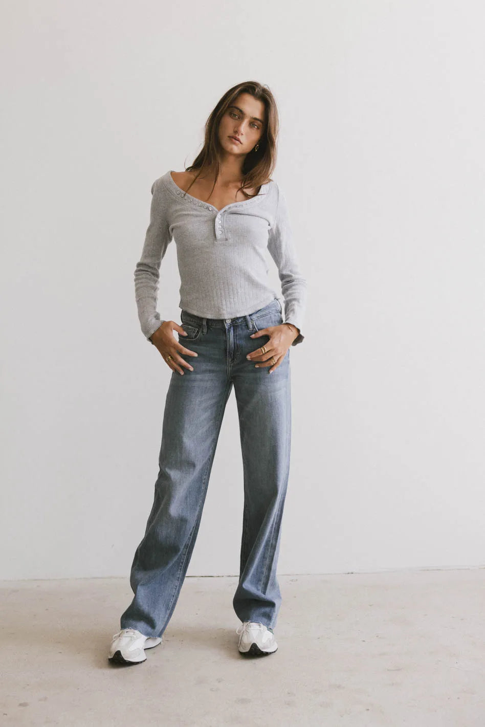 {product_title} - {shop_name}