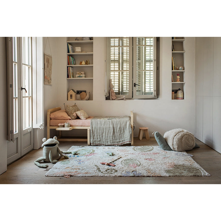 Fantasy Garden Mr Snail Pouf、mySite、gigharbornorthrealestate