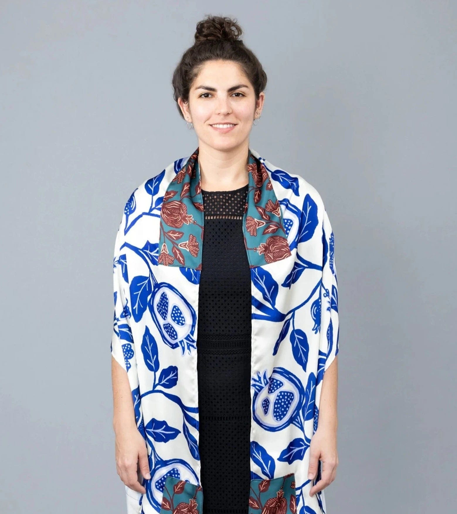 Blue and White Pomegranate Satin Tallit、mySite、topwebapps