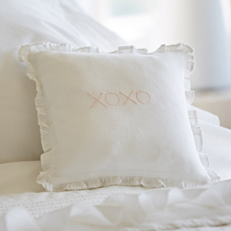  XOXO Toss Pillow、mySite、elrpsem3k