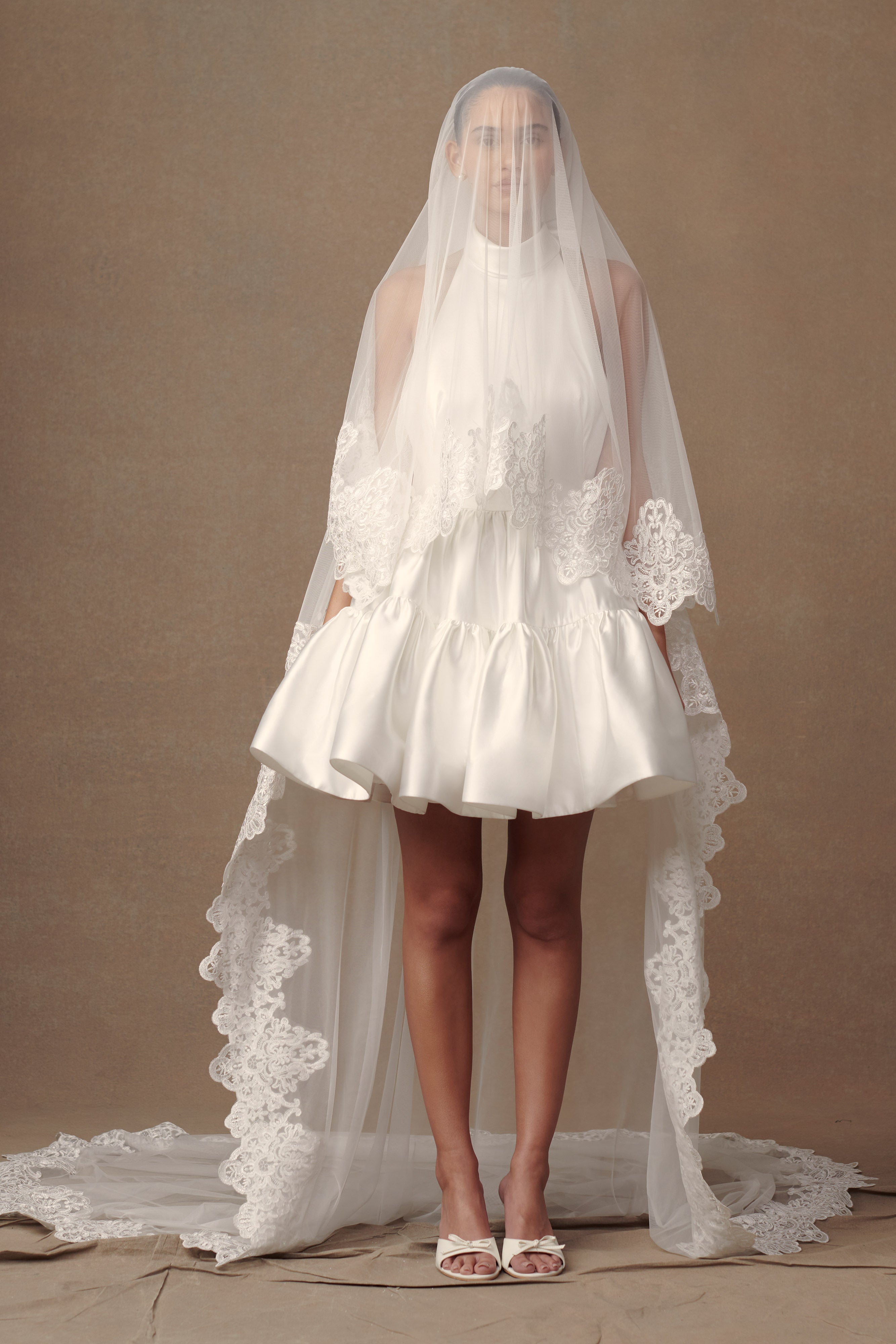 Paulette Lace Trim Veil - White、mySite、solidvoid