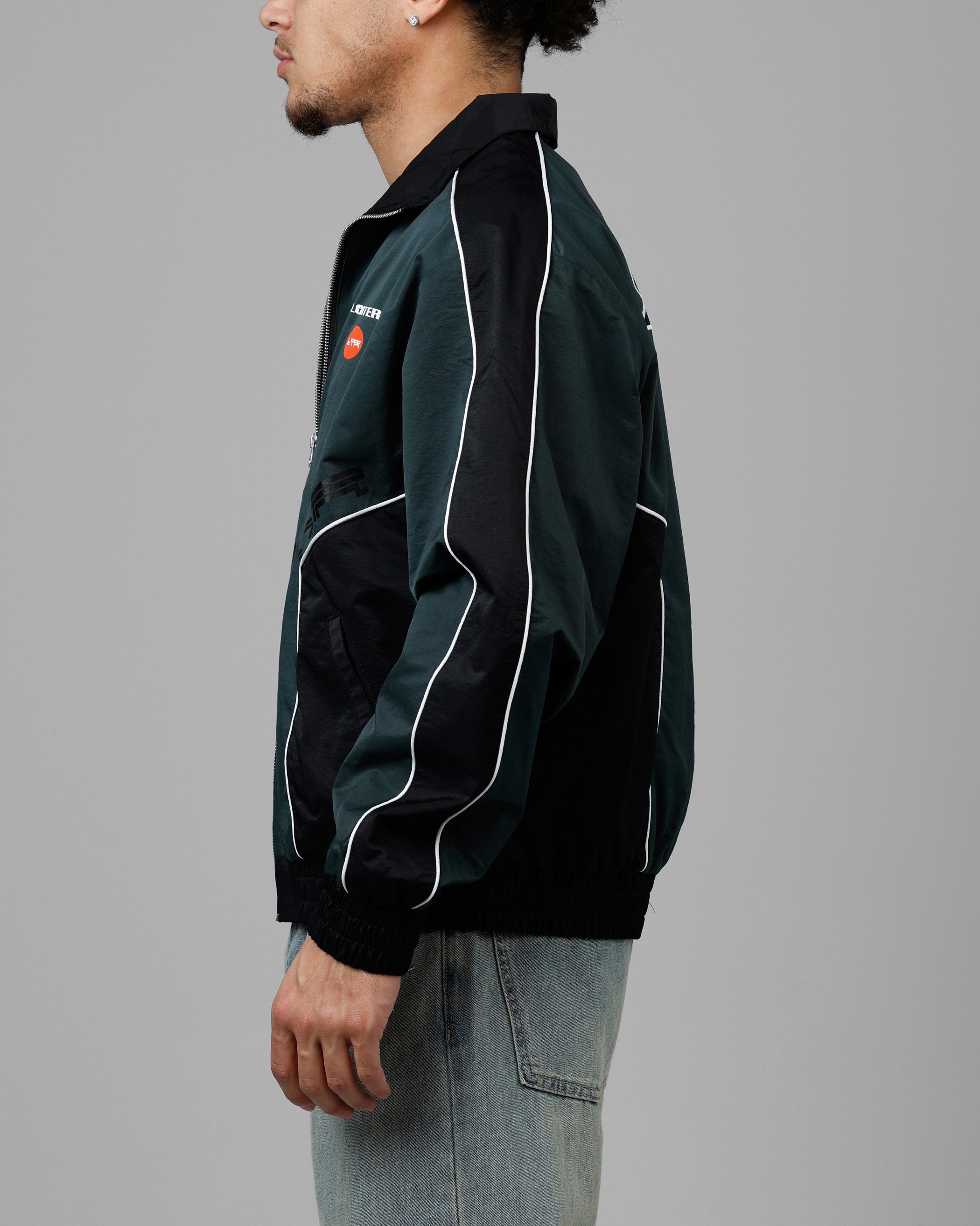 {product_title} - {shop_name}