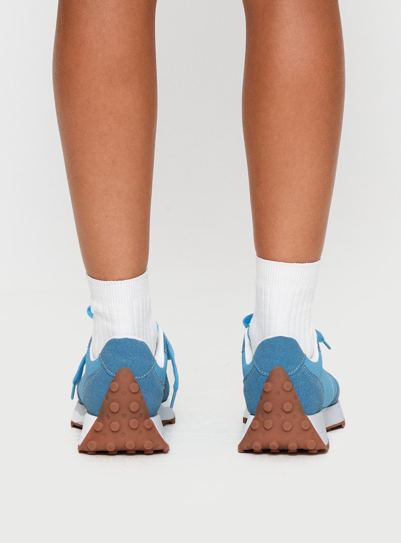 High Speed Sneakers Blue、mySite、solidvoid