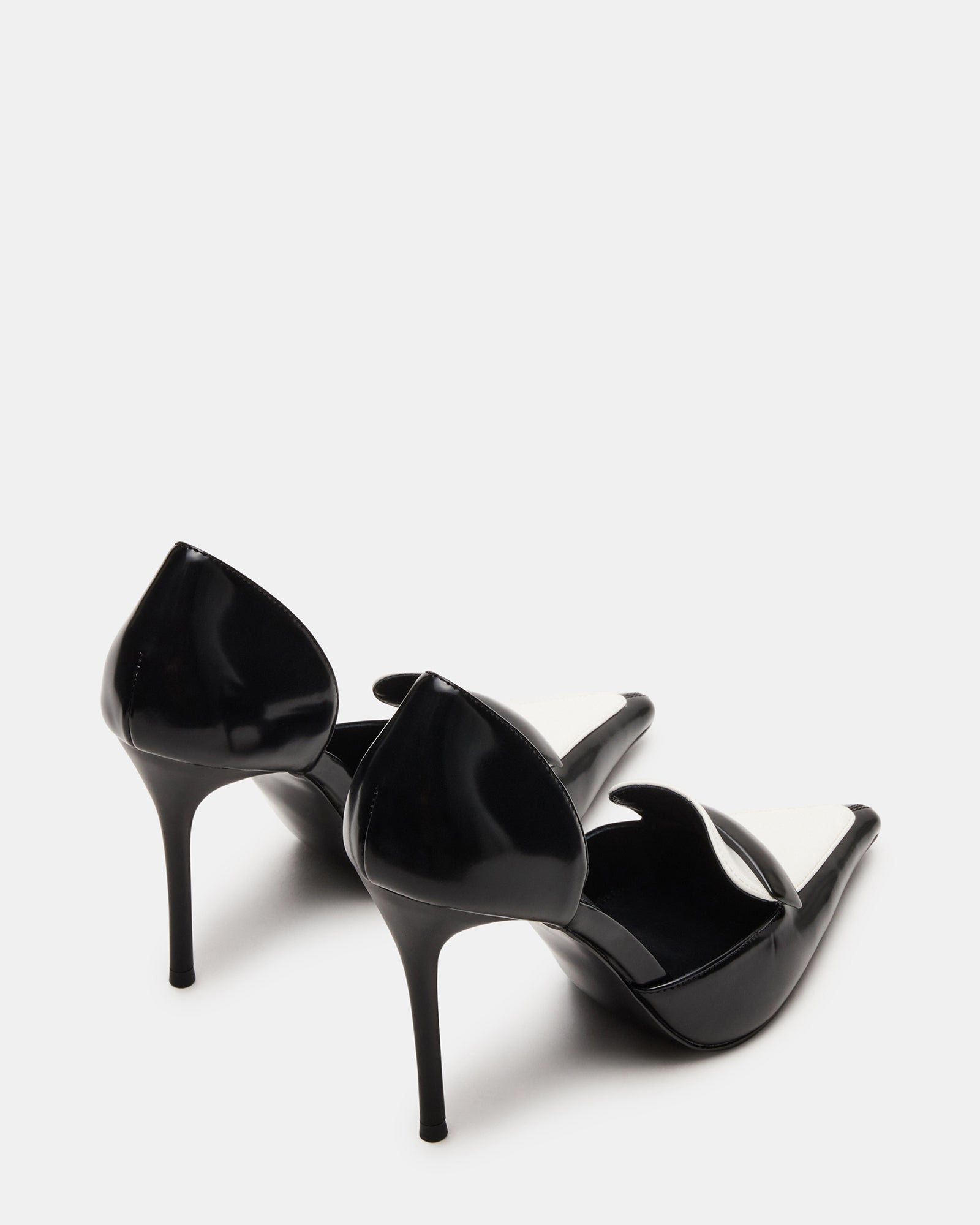 DELPHINI BLACK - SM REBOOTED、mySite、gtrtttuynbv