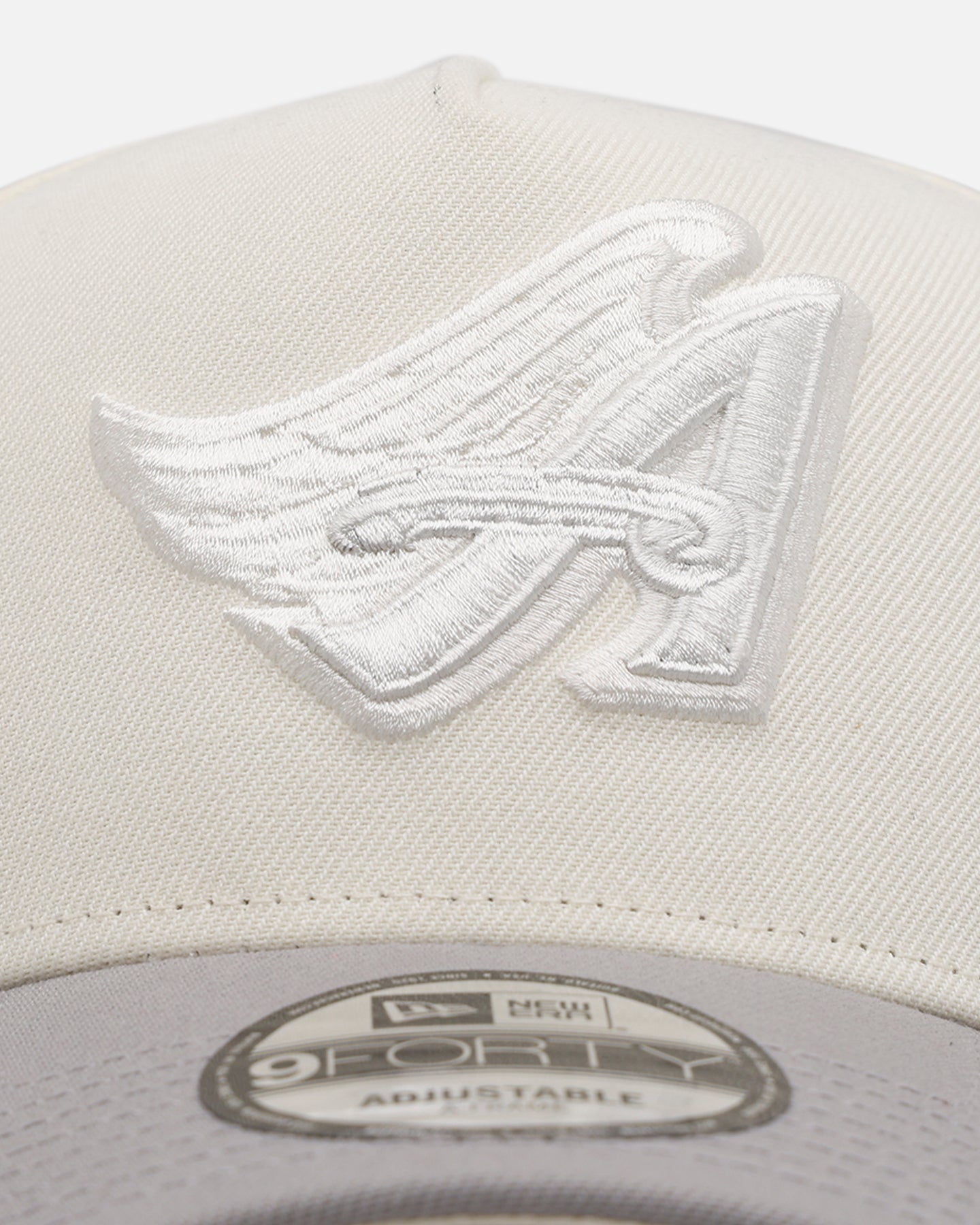 New Era Anaheim Angels 'Too Clean' 9FORTY A-Frame Snapback Chrome、mySite、zt4zffjzw