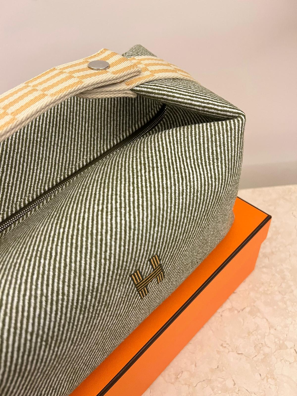 Hermès Bride-a-Brac Case Large (Vert Forêt)、mySite、garminoutage.com