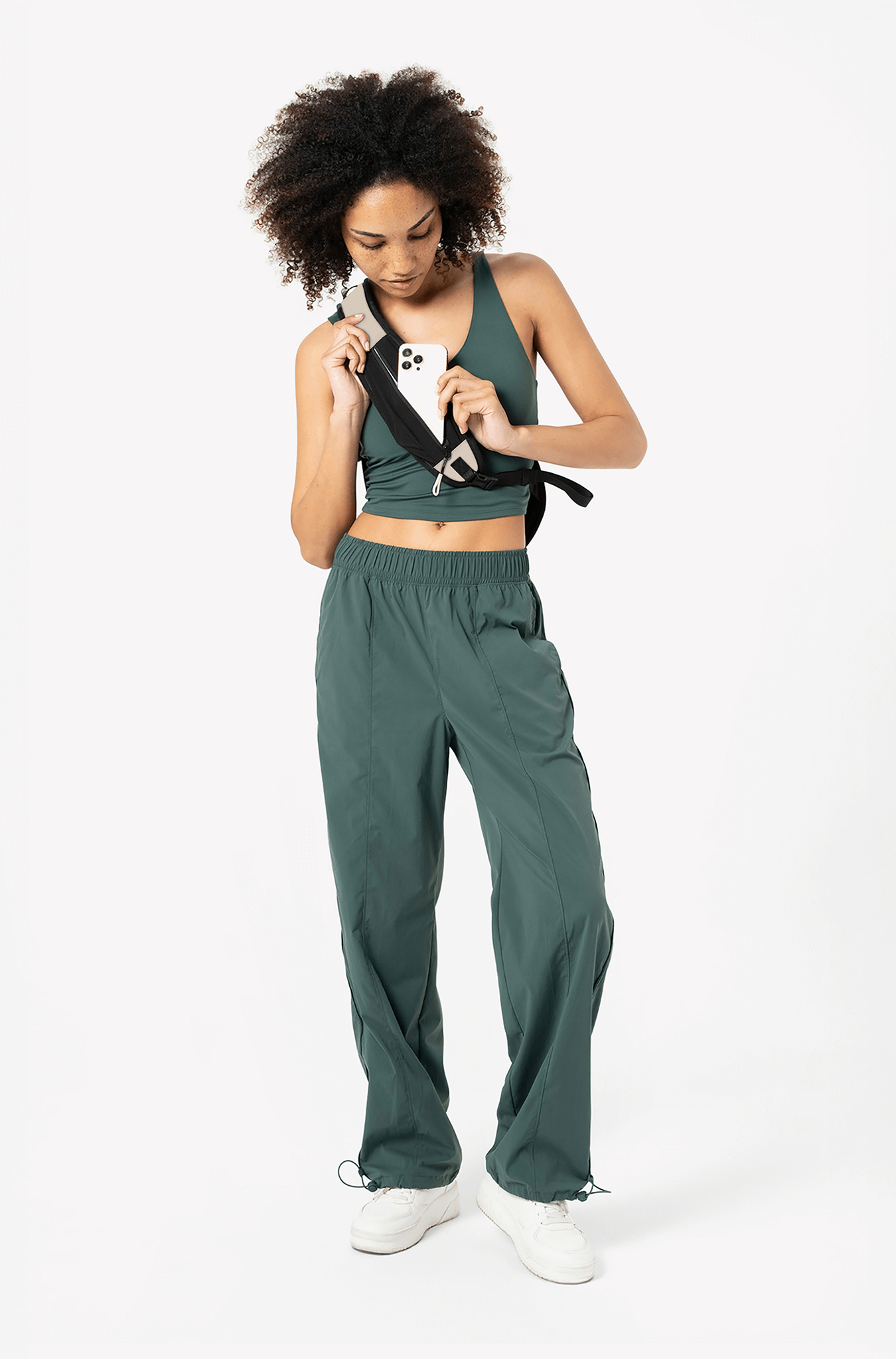 Esprit | Sling Bag、mySite、garagedoors4me