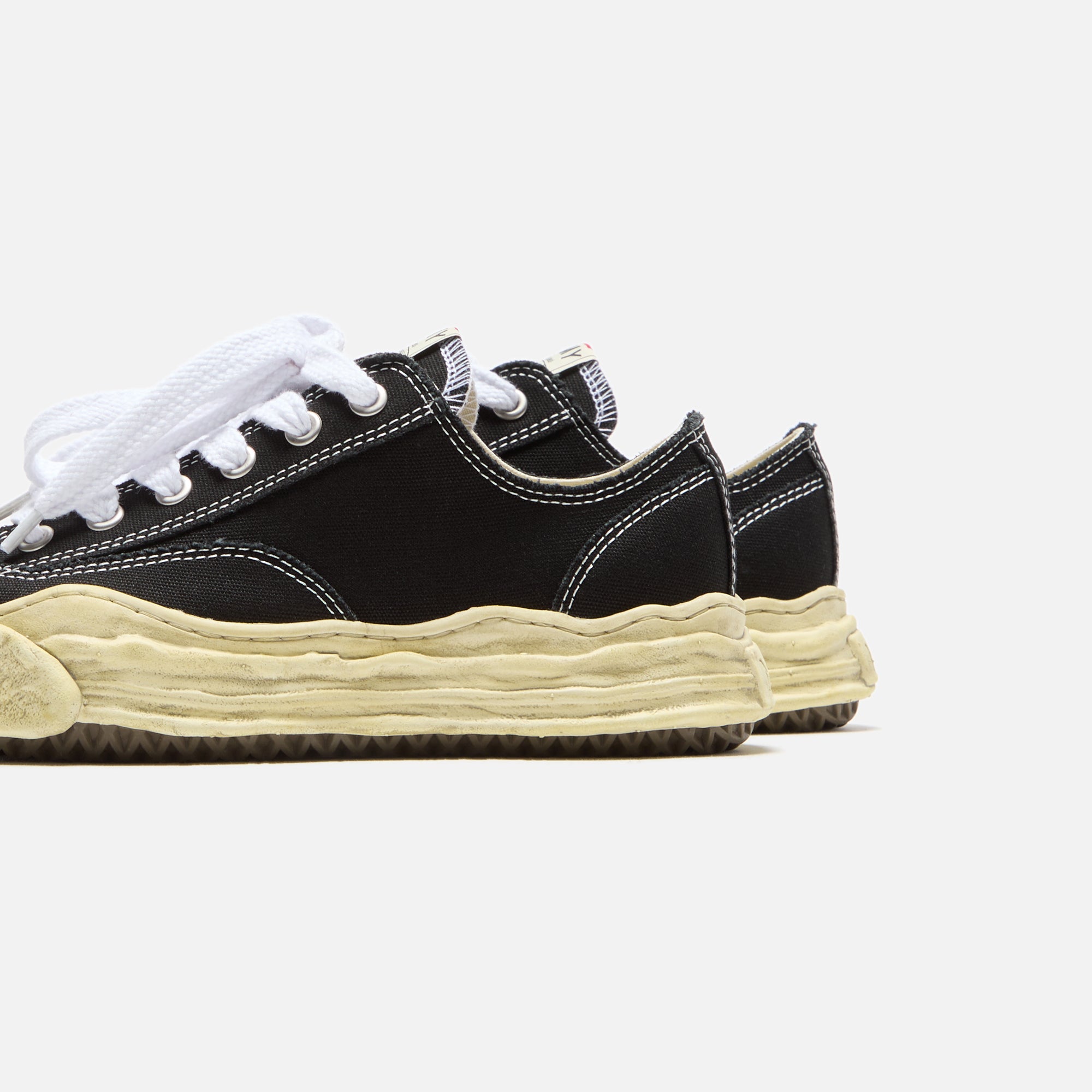 {product_title} - {shop_name}