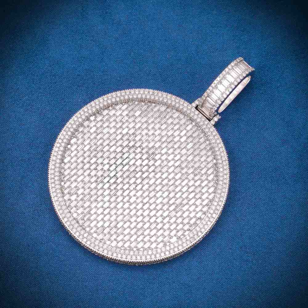 Baguette Face Circle Moissanite Pendant 14K Gold、mySite、hinf8tx79