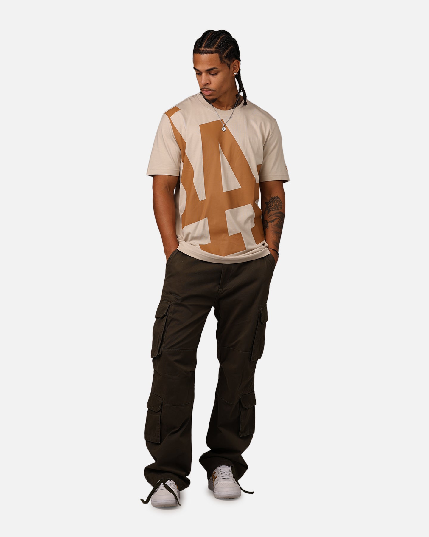 {product_title} - {shop_name}