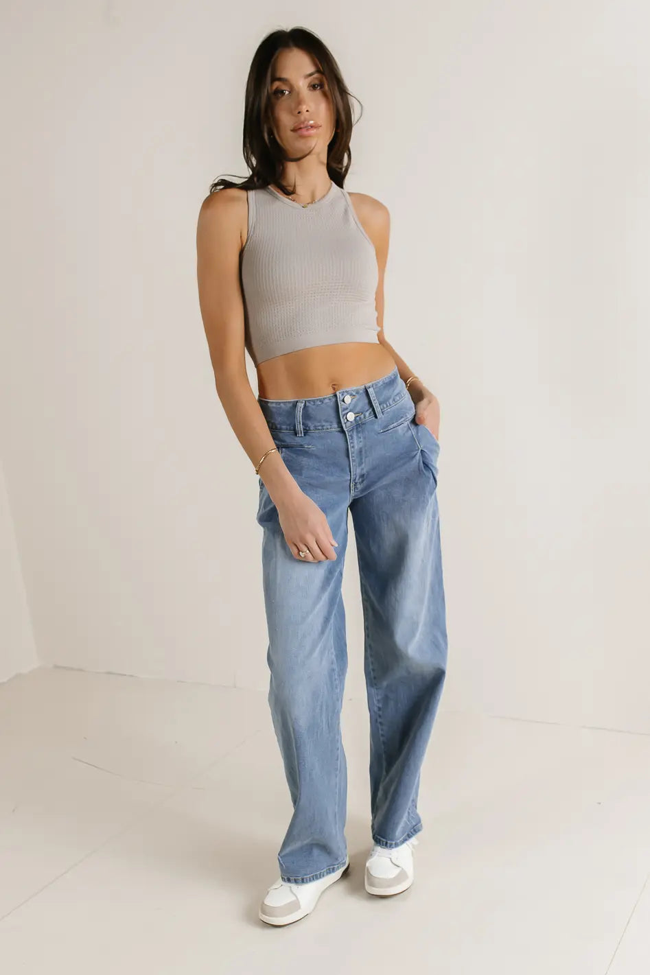 {product_title} - {shop_name}