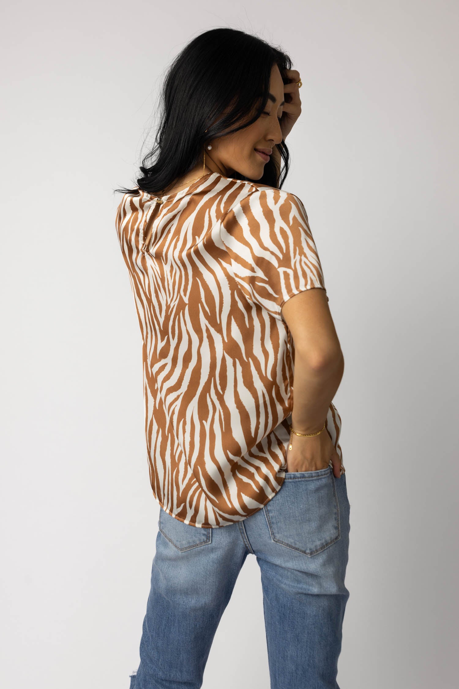 {product_title} - {shop_name}