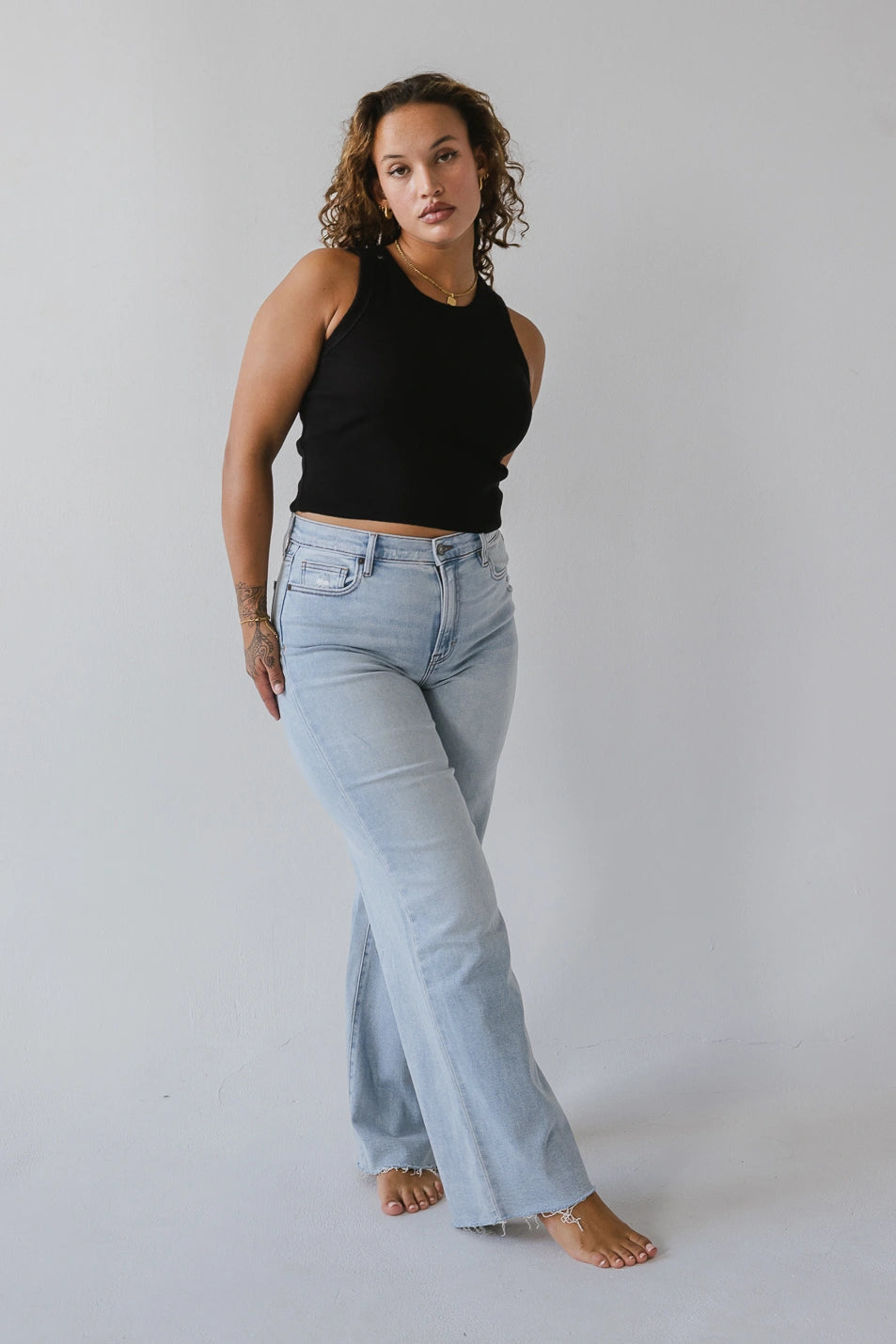 {product_title} - {shop_name}