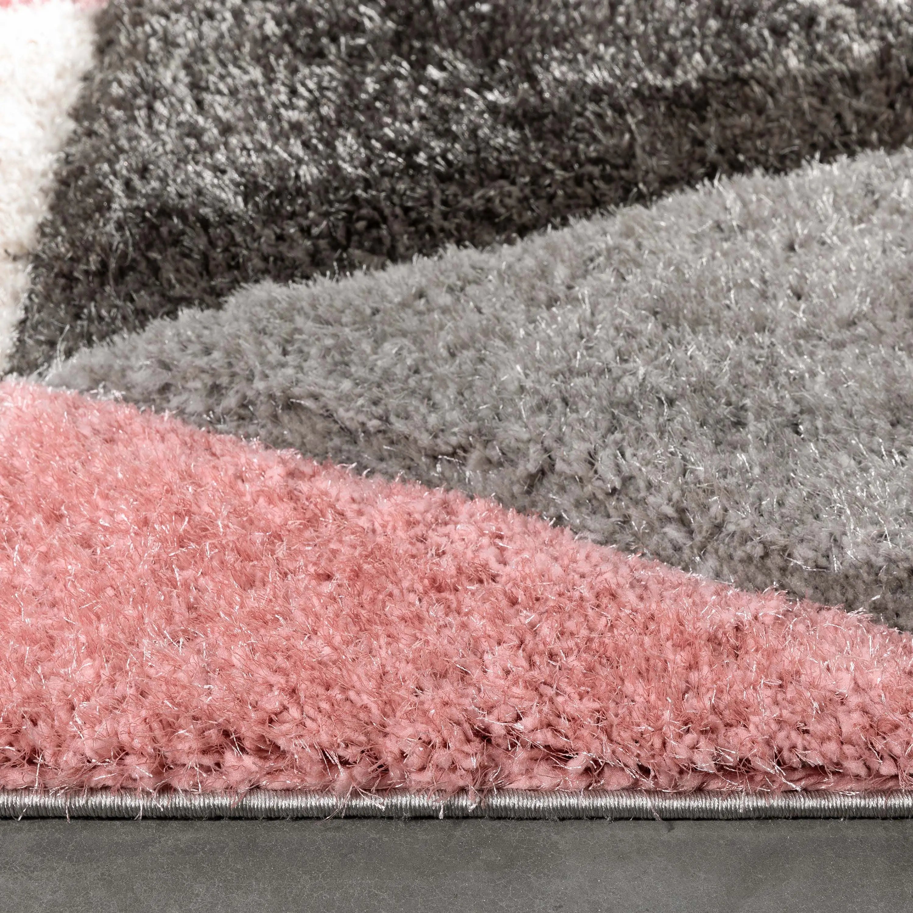 Holland Modern Geometric Blush 3D Textured Thick & Soft Shag Rug、mySite、gigharbornorthrealestate