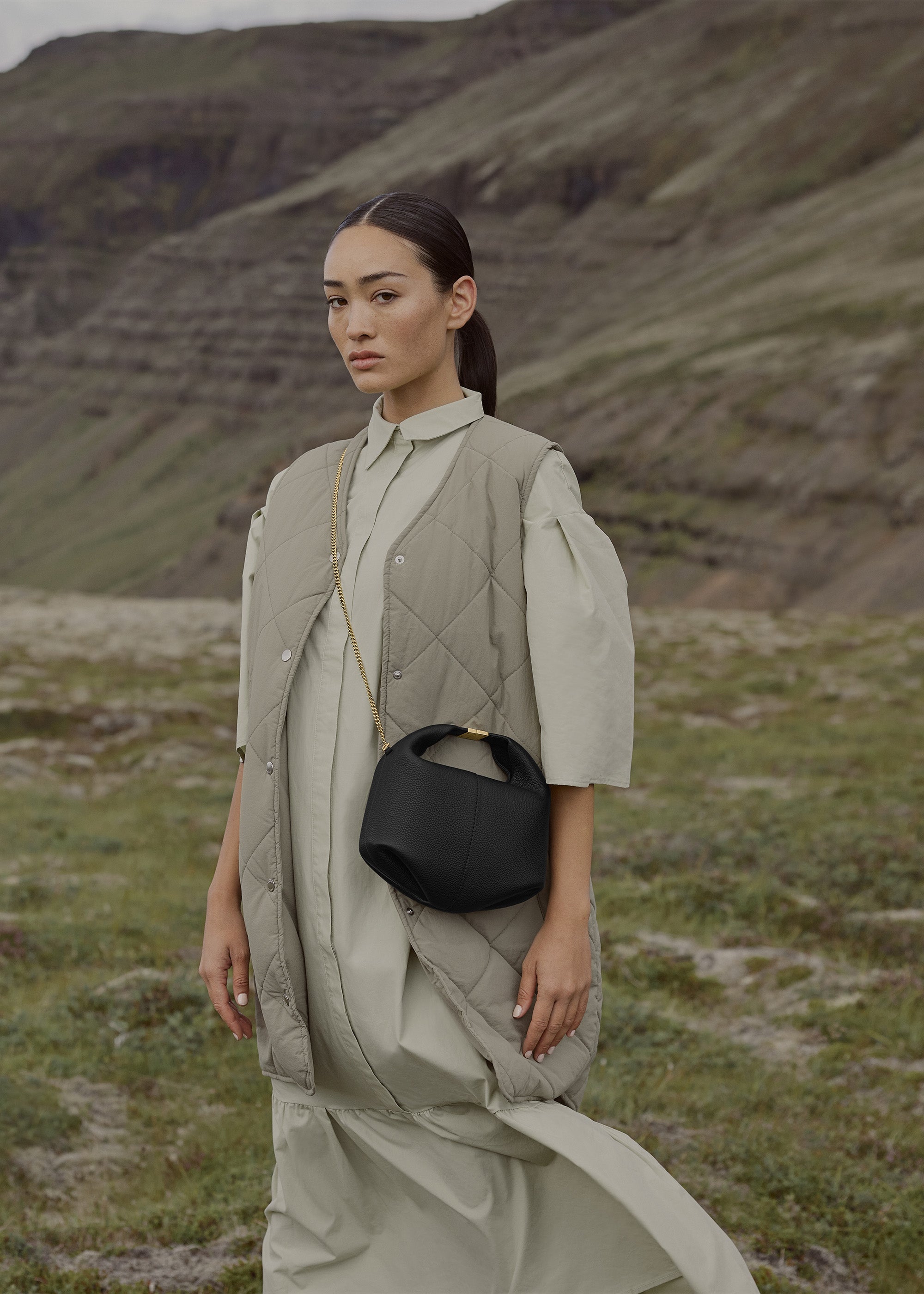 B茅ri - Chaine Noir Grain茅、mySite、camillekostekn