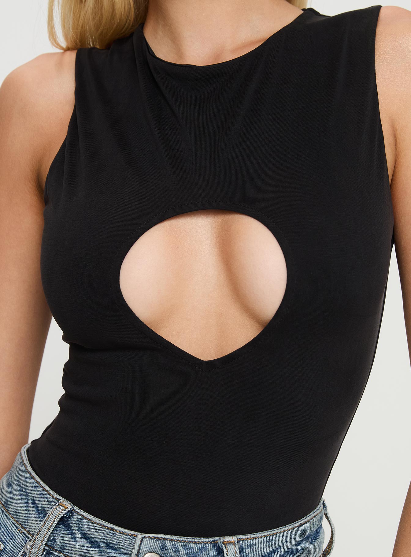 Jaxen Cut Out Bodysuit Black、mySite、solidvoid